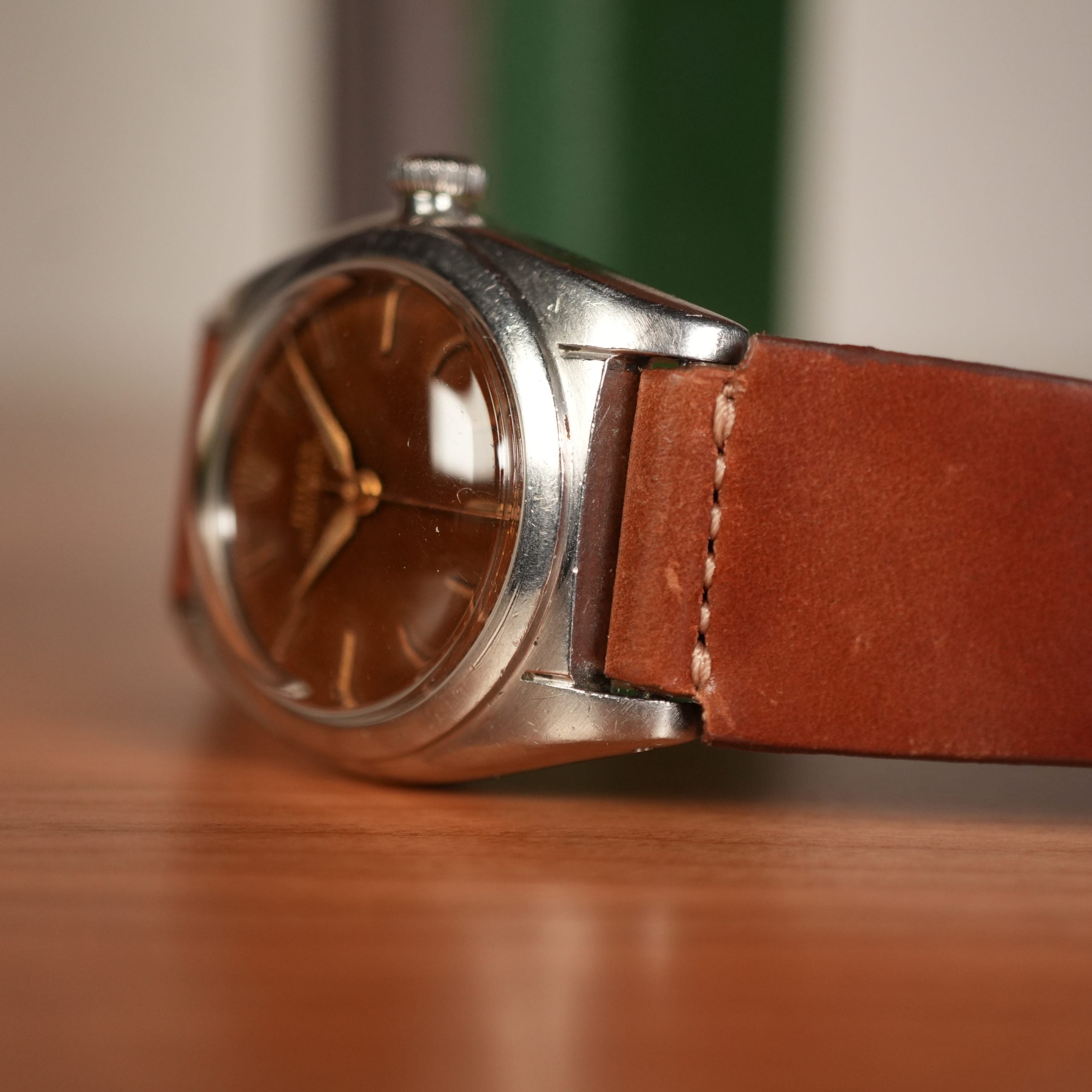 1941 Rolex Oyster Perpetual 2940 Bubbleback Full Tropical Brown Caramel Gilt Dial