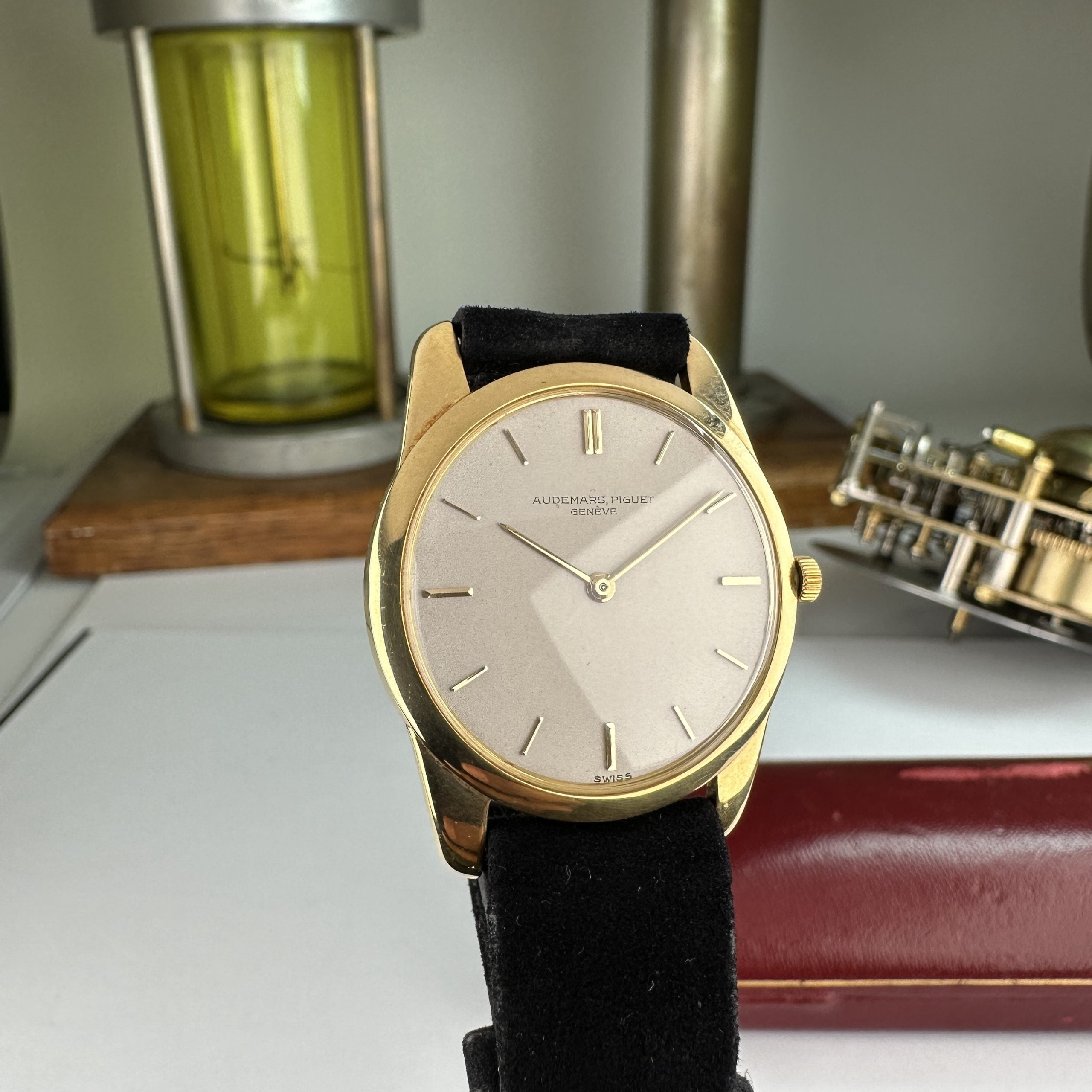 1950’S Audemars Piguet Calatrava Boy Size 32mm Screw back 18k Gold