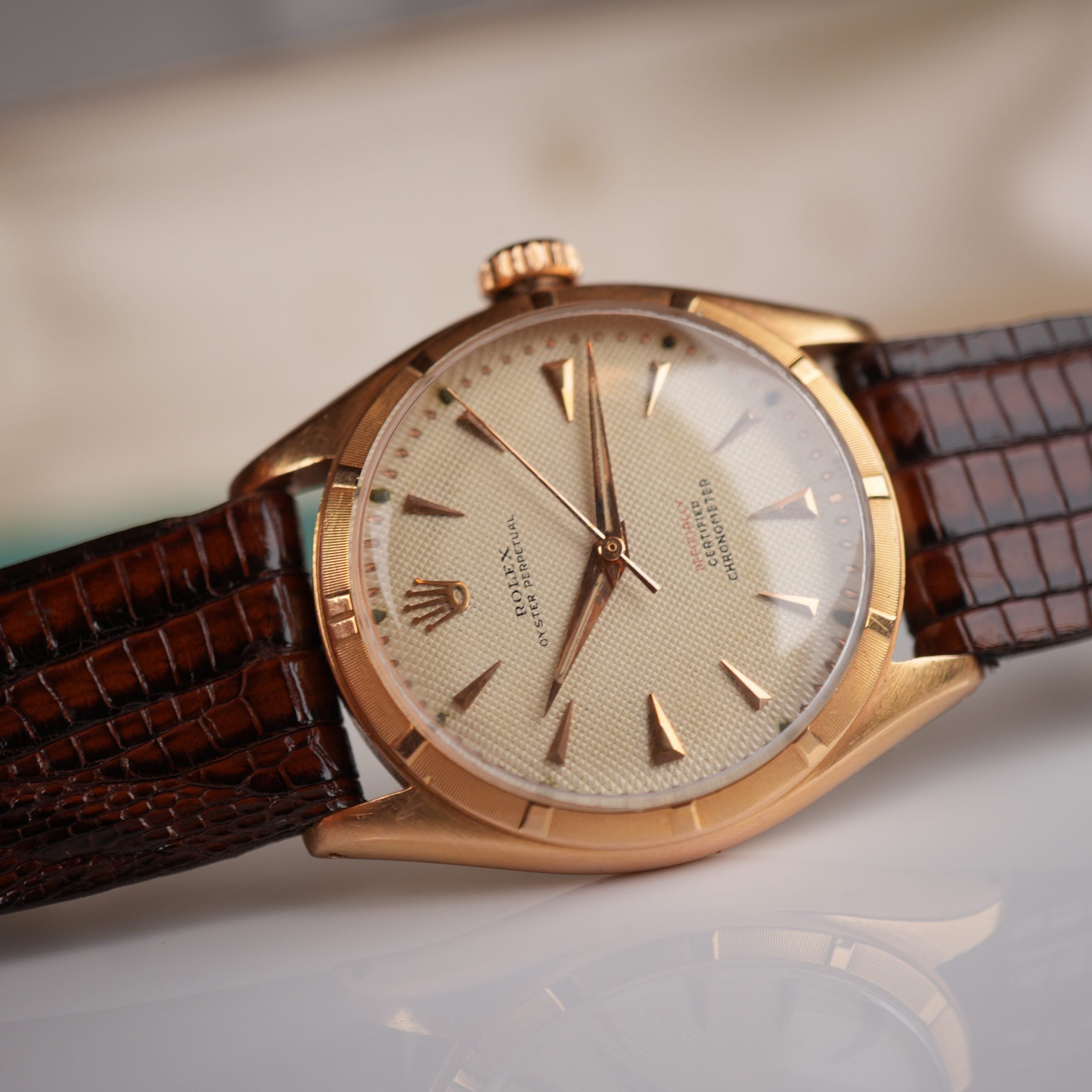 1951 Rolex Oyster Perpetual 6085 Rose Gold Red Officially Honeycomb Dial Unpolished