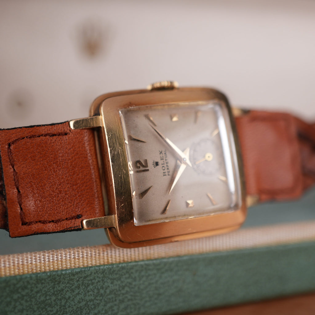 1951 Rolex Precision 4663 Bubbleback Square 18K Gold Factory Dial