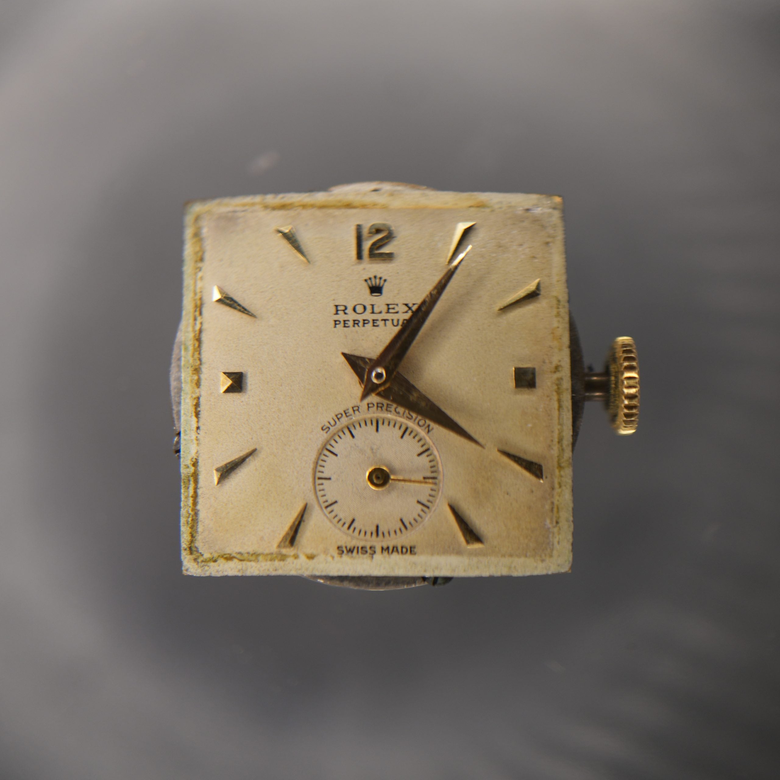 1951 Rolex Precision 4663 Bubbleback Square 18K Gold Factory Dial