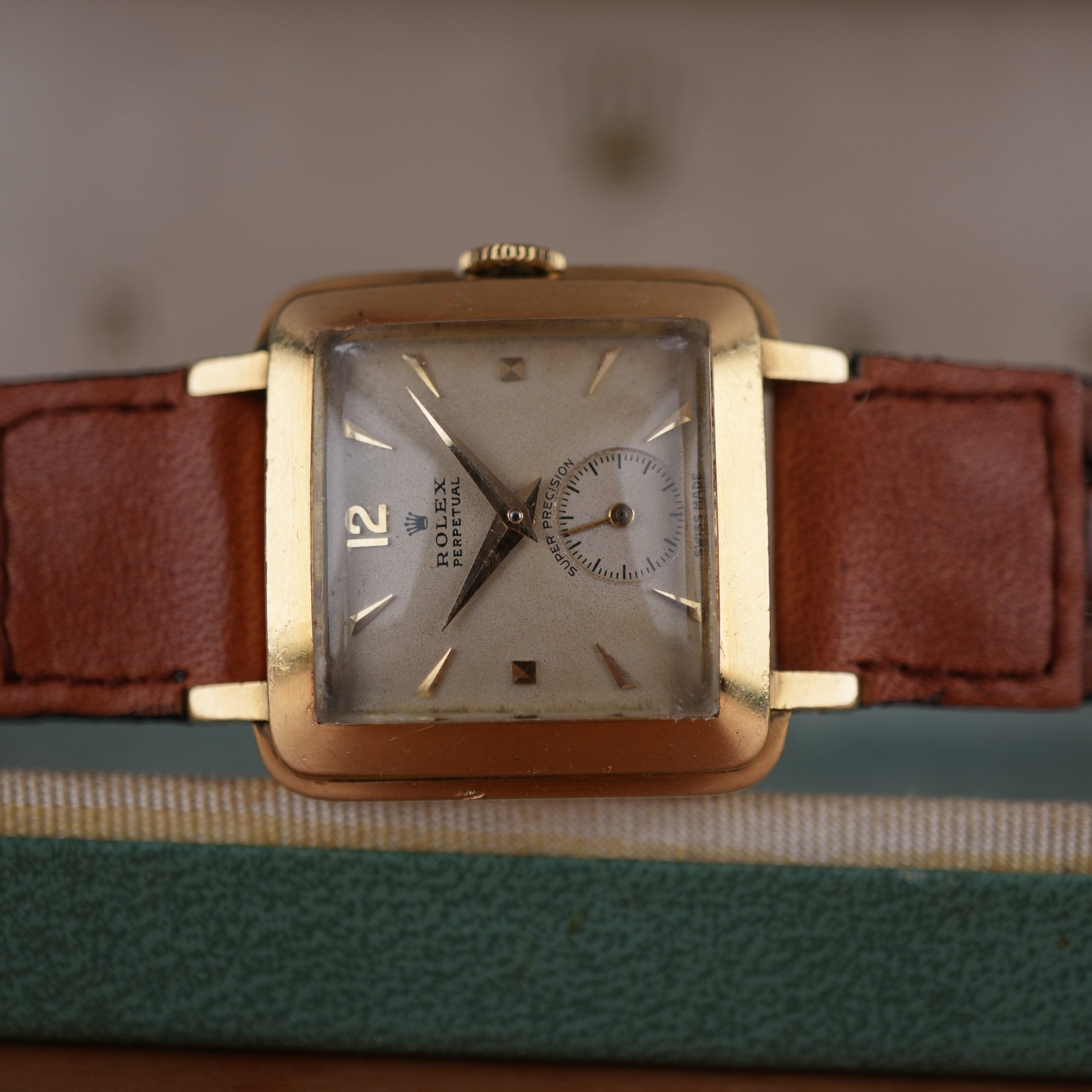 1951 Rolex Precision 4663 Bubbleback Square 18K Gold Factory Dial
