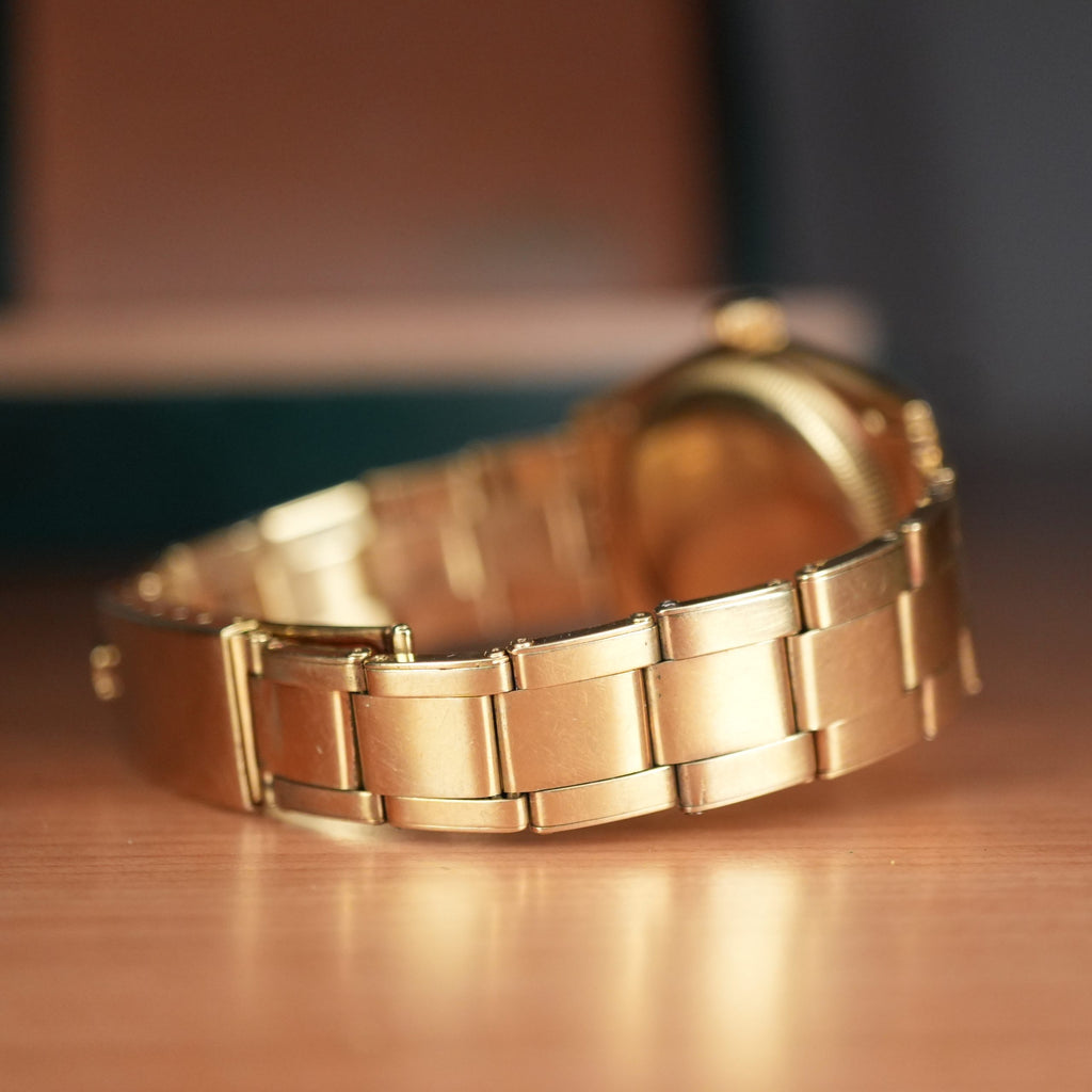 1952 Rolex Oyster Perpetual 6085 Red Officially Certified 18k Yellow Gold Expandable Bracelet