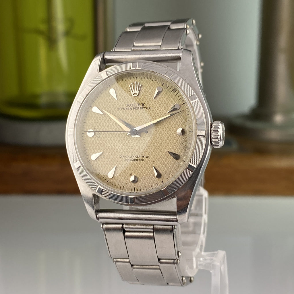 1952 Vintage Rolex Oyster Perpetual 6107 Big Bubble back Waffle teardrop Rare Dial