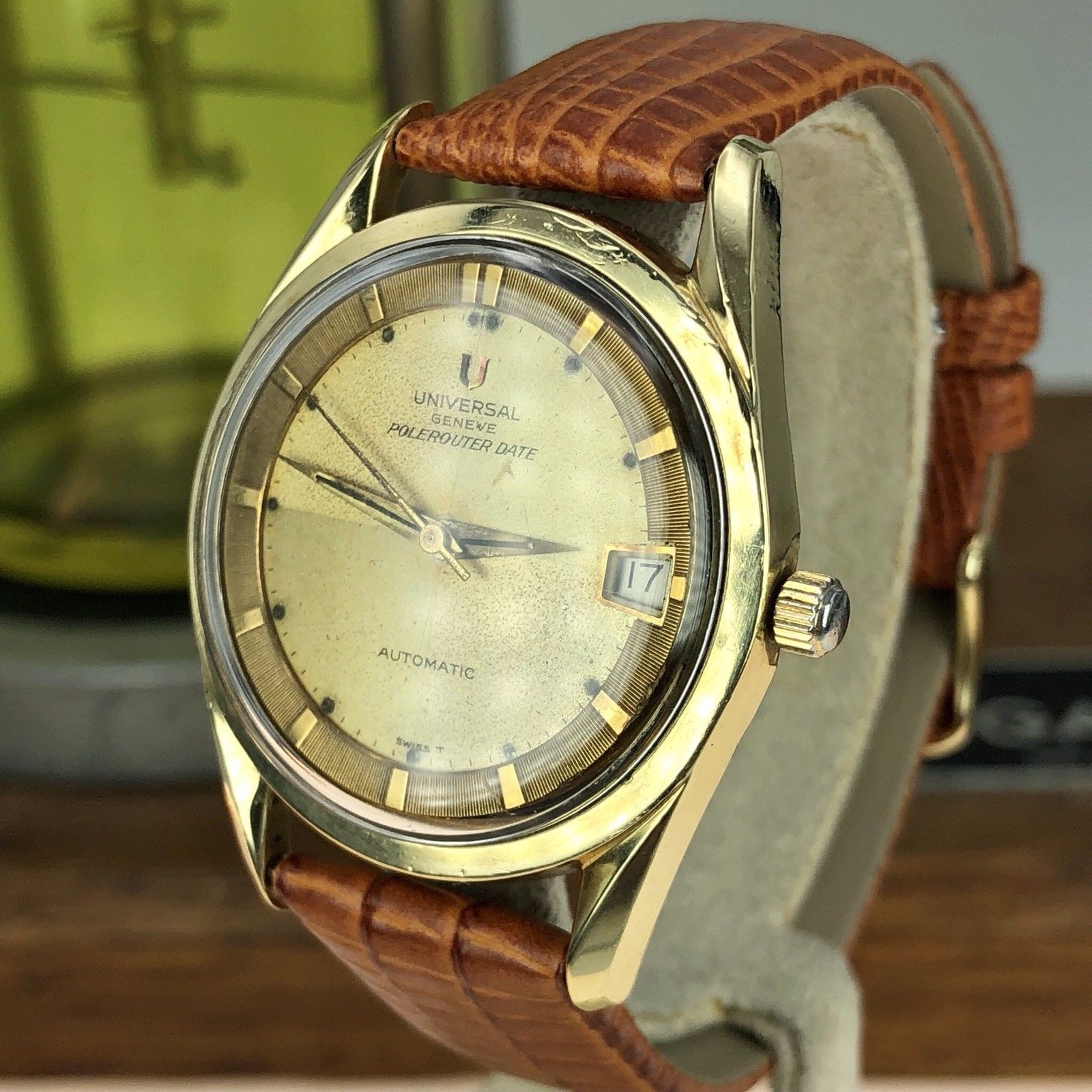 1960’s Vintage Universal Geneve Polerouter Date Automatic Cal. 69