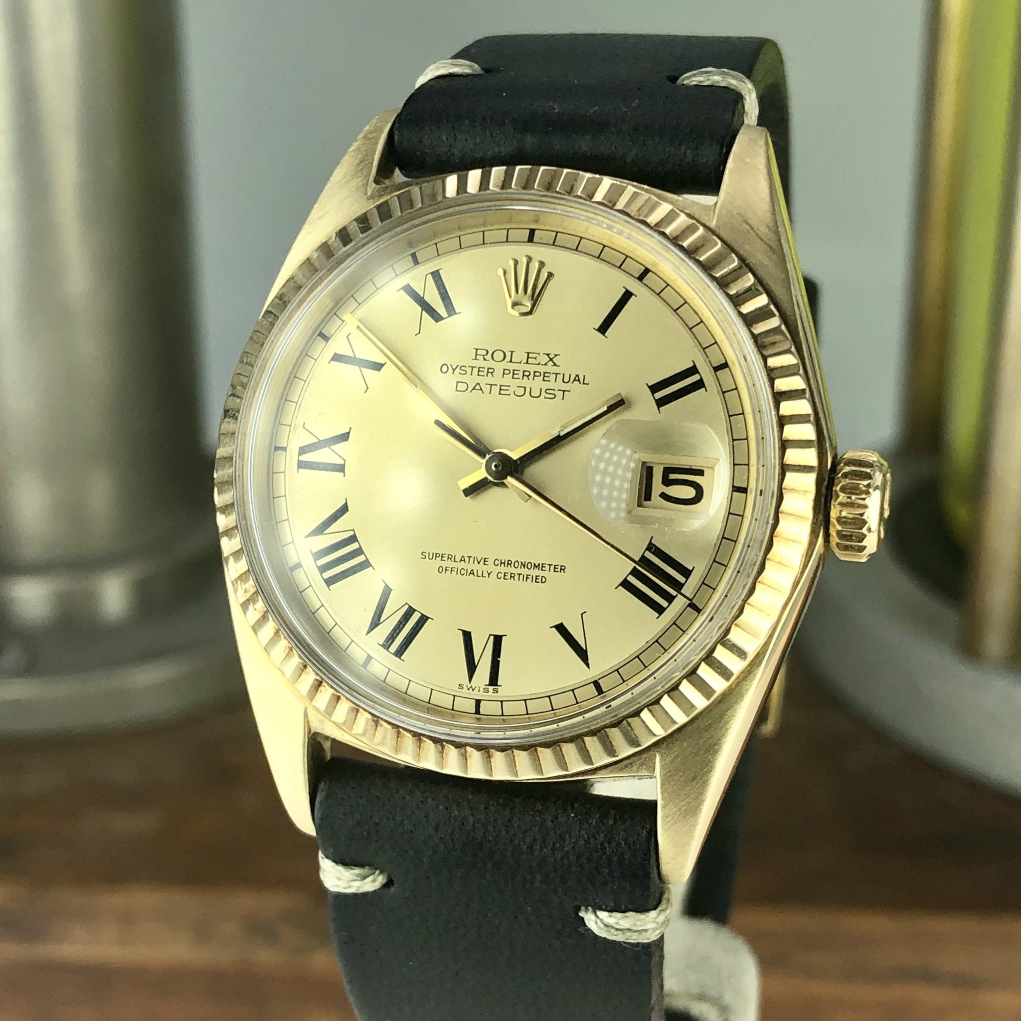 1965 Vintage Rolex Datejust 1601 Rare 14k Solid Gold With Roman Swiss Only Dial