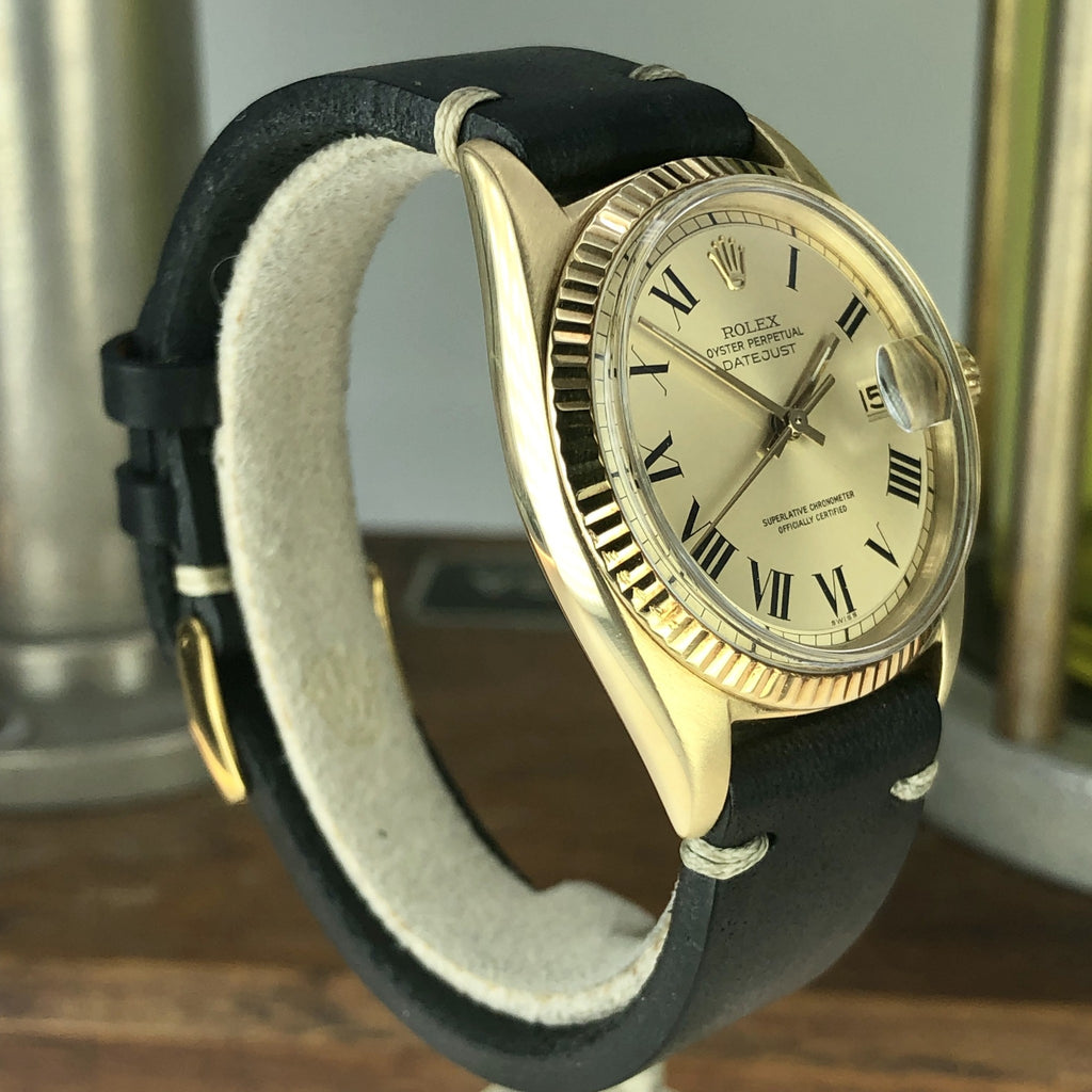 1965 Vintage Rolex Datejust 1601 Rare 14k Solid Gold With Roman Swiss Only Dial