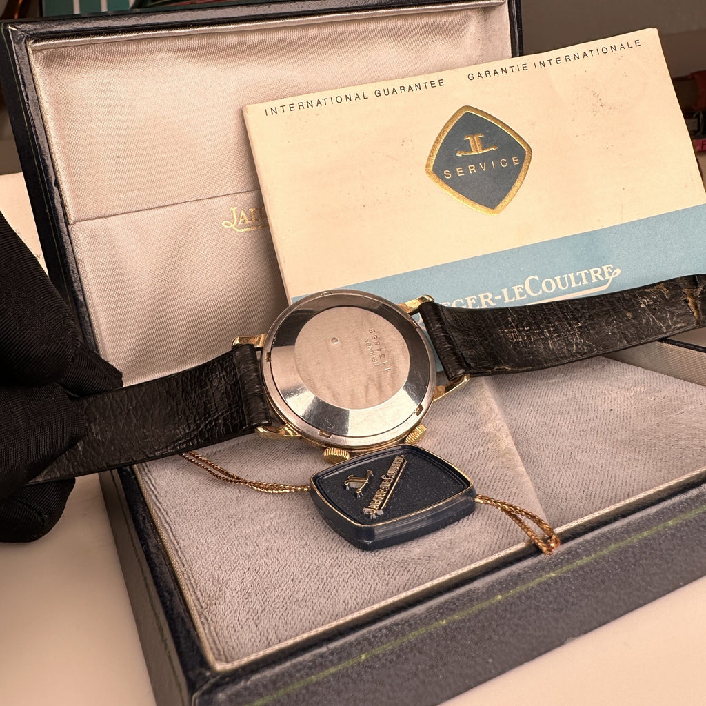 1968 Rare Jaeger LeCoulre 855 Automatic Memovox Alarm Jumbo 18k Solid Gold with Box and papers