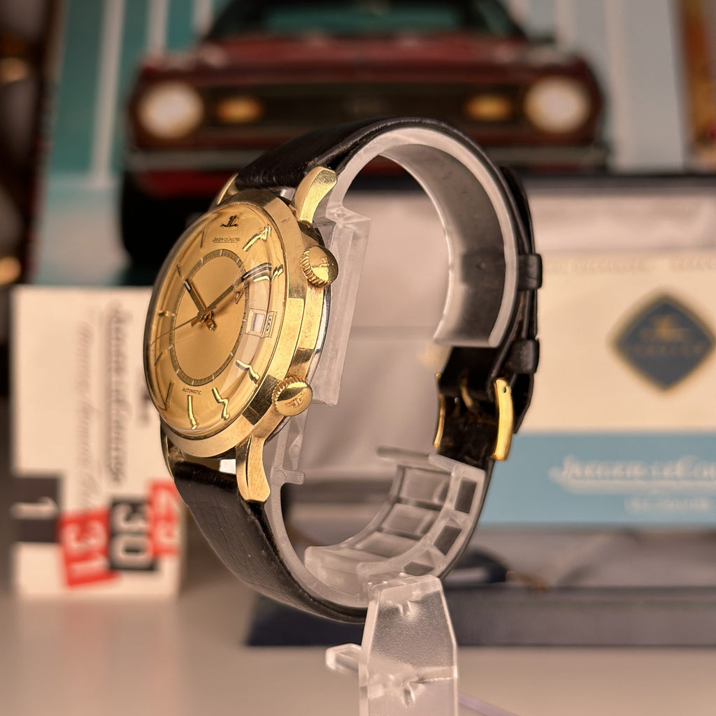 1968 Rare Jaeger LeCoulre 855 Automatic Memovox Alarm Jumbo 18k Solid Gold with Box and papers