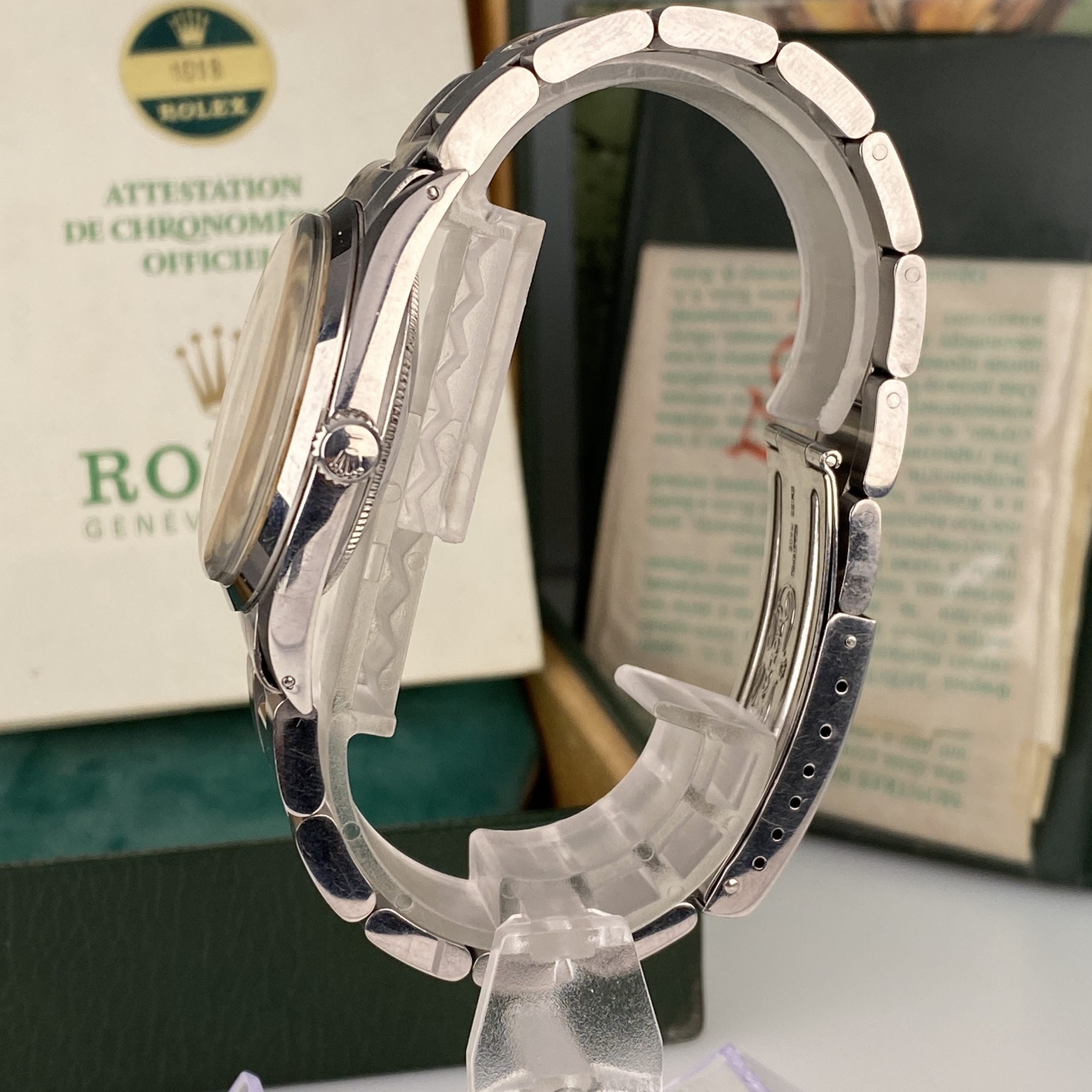1969 Rolex Oyster Perpetual 1018 Champagne Dial 36mm in Mint Condition Complete Set Box & Papers