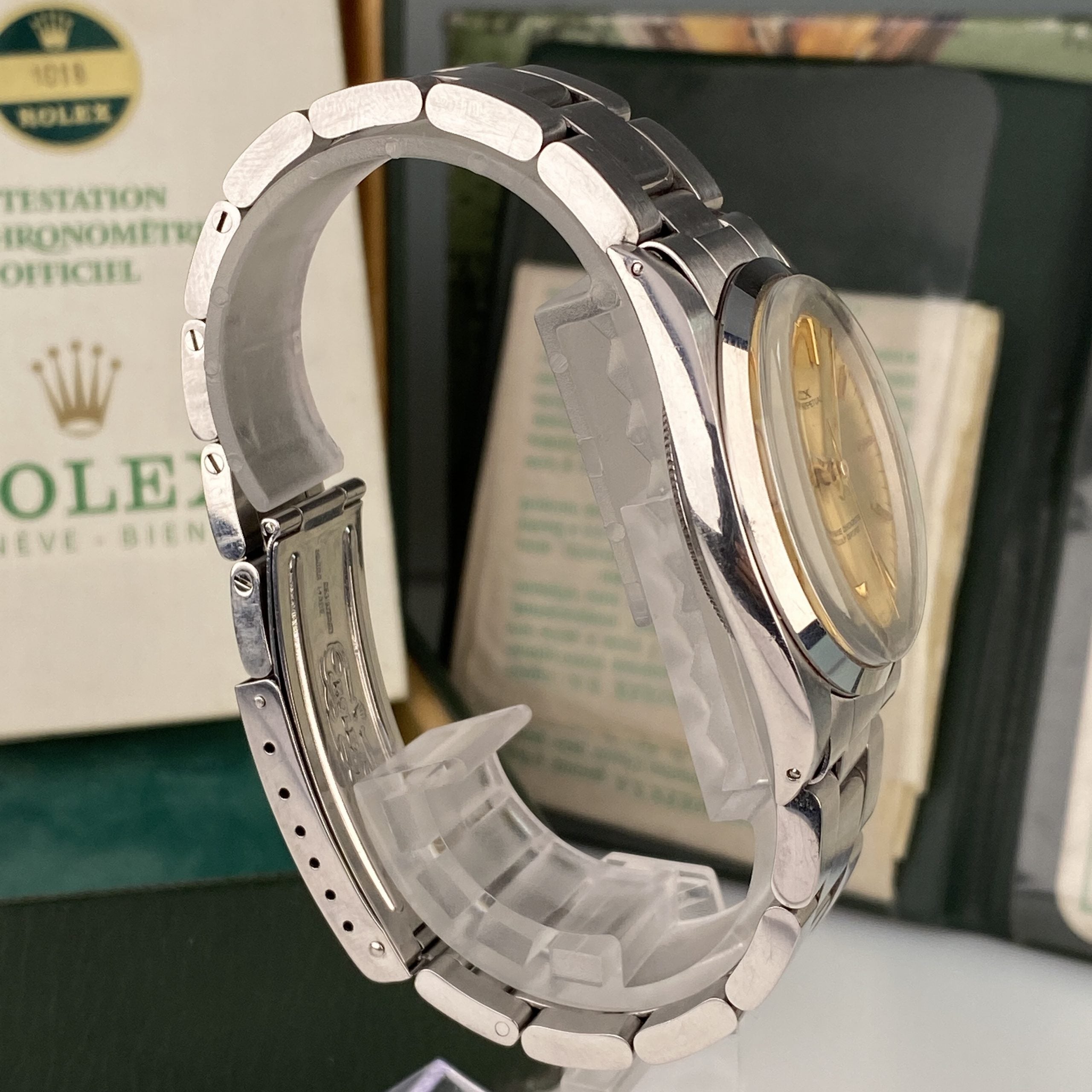 1969 Rolex Oyster Perpetual 1018 Champagne Dial 36mm in Mint Condition Complete Set Box & Papers