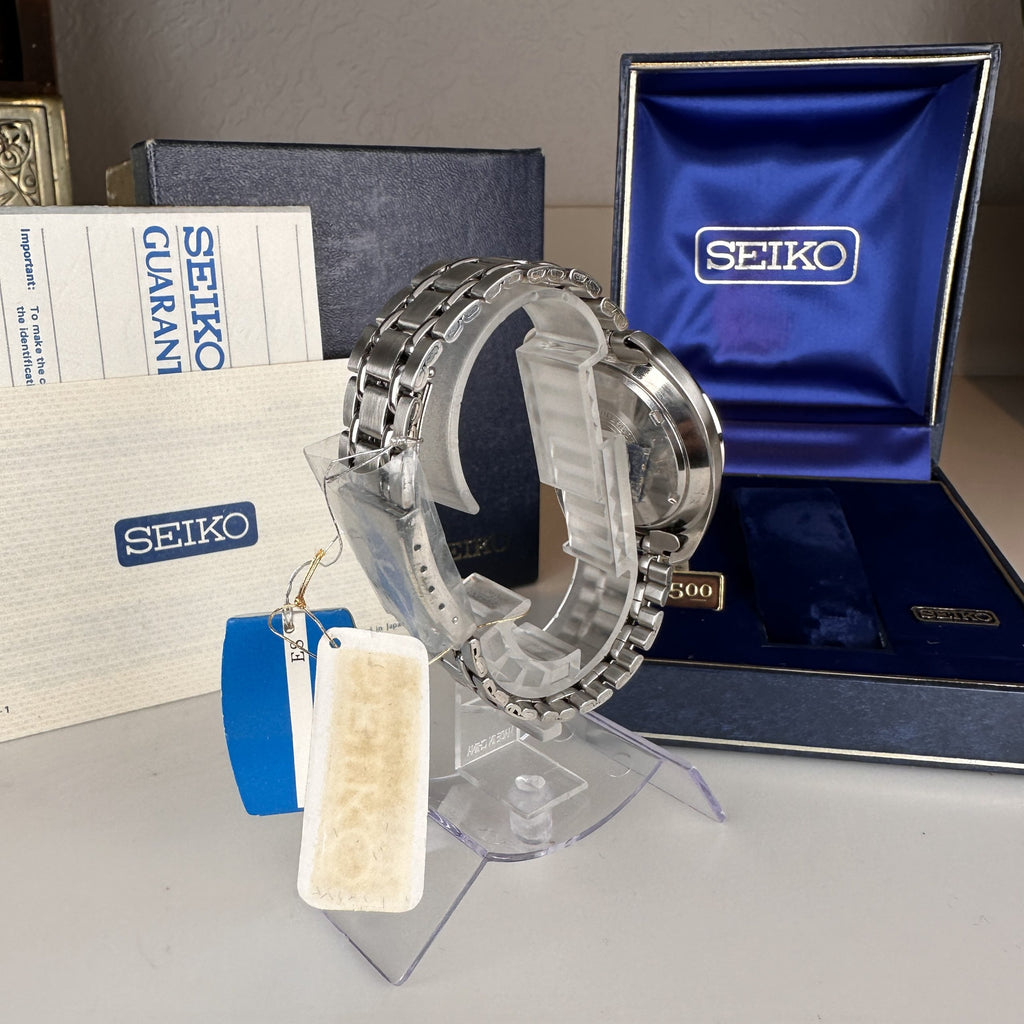1971 NOS Vintage Seiko 6106 8237 Day-Date Automatic 39mm Blue Dial