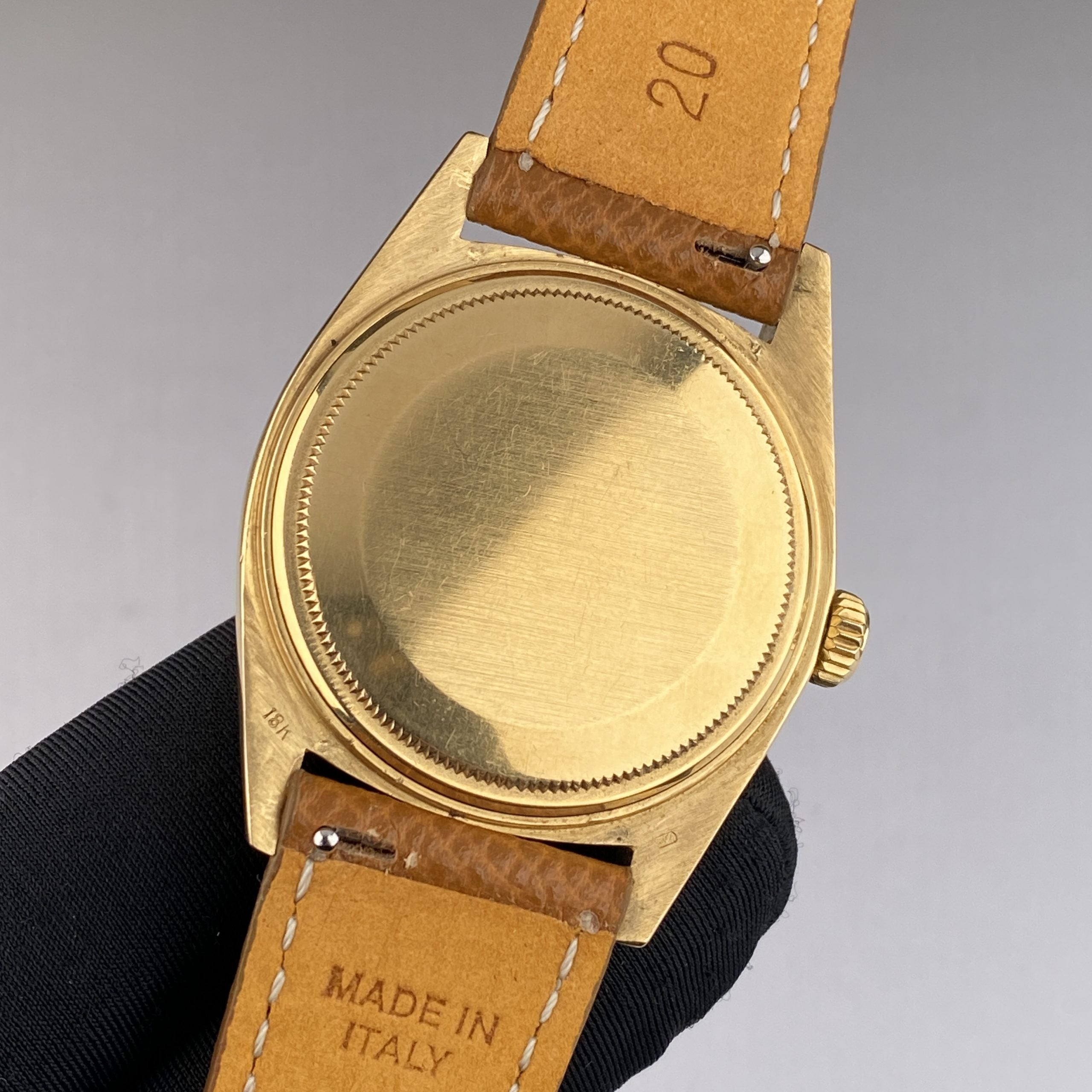 1974 Rolex Day-Date 1803 President 18k Yellow gold Linen Dial