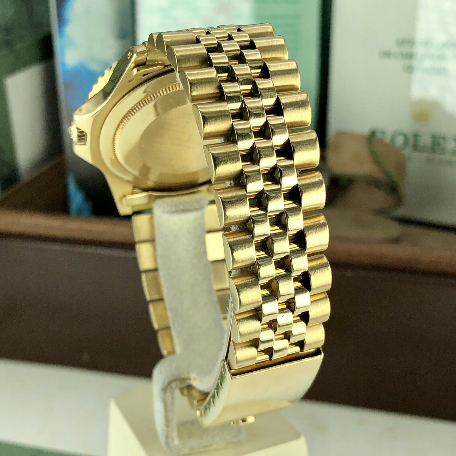 1974 Vintage Rolex GMT Master 1675 Gold 18k Arabic Date Full Set Box & Papers