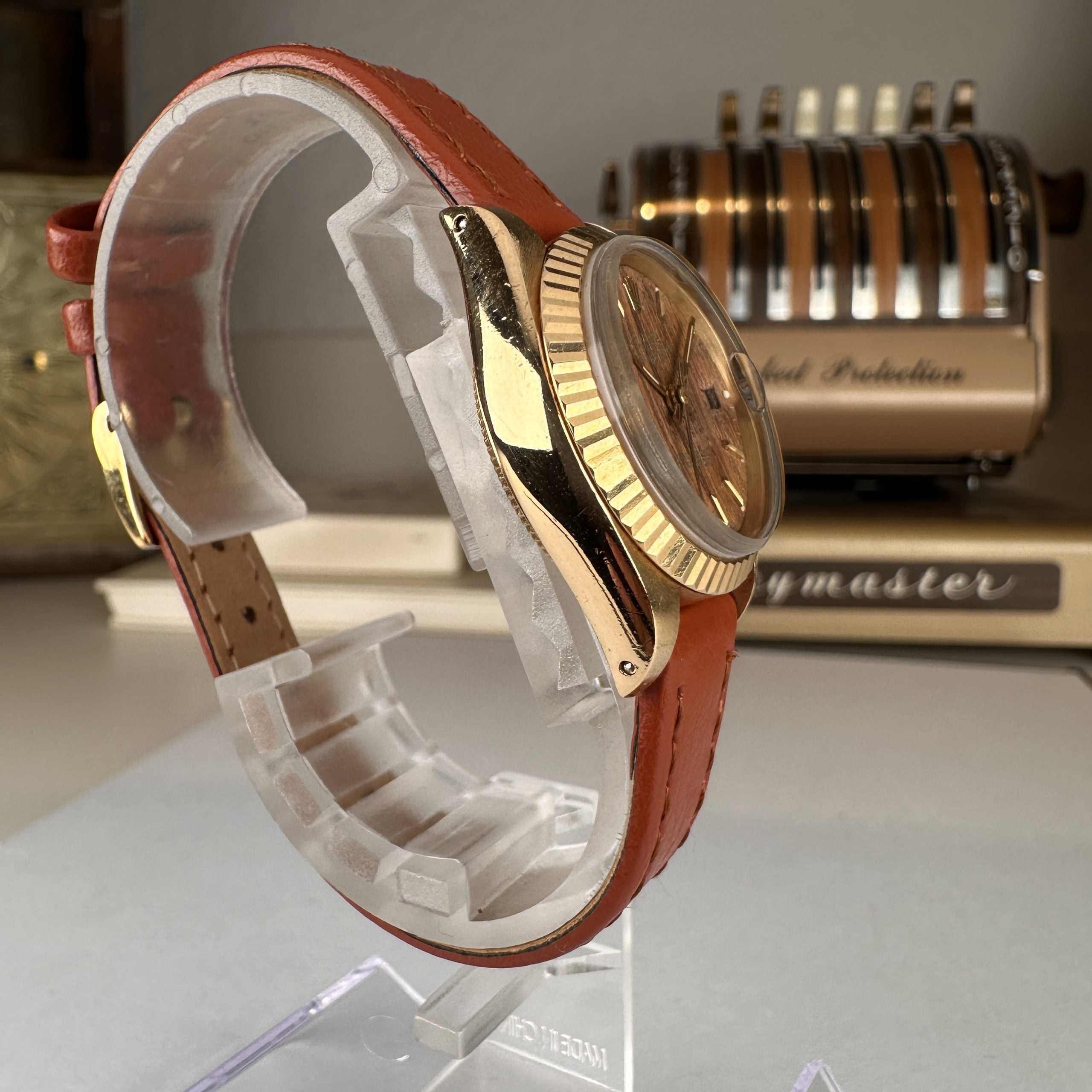 1975 Rolex Datejust 6917 ladies 26mm Wood Sequoia Dial unpolished