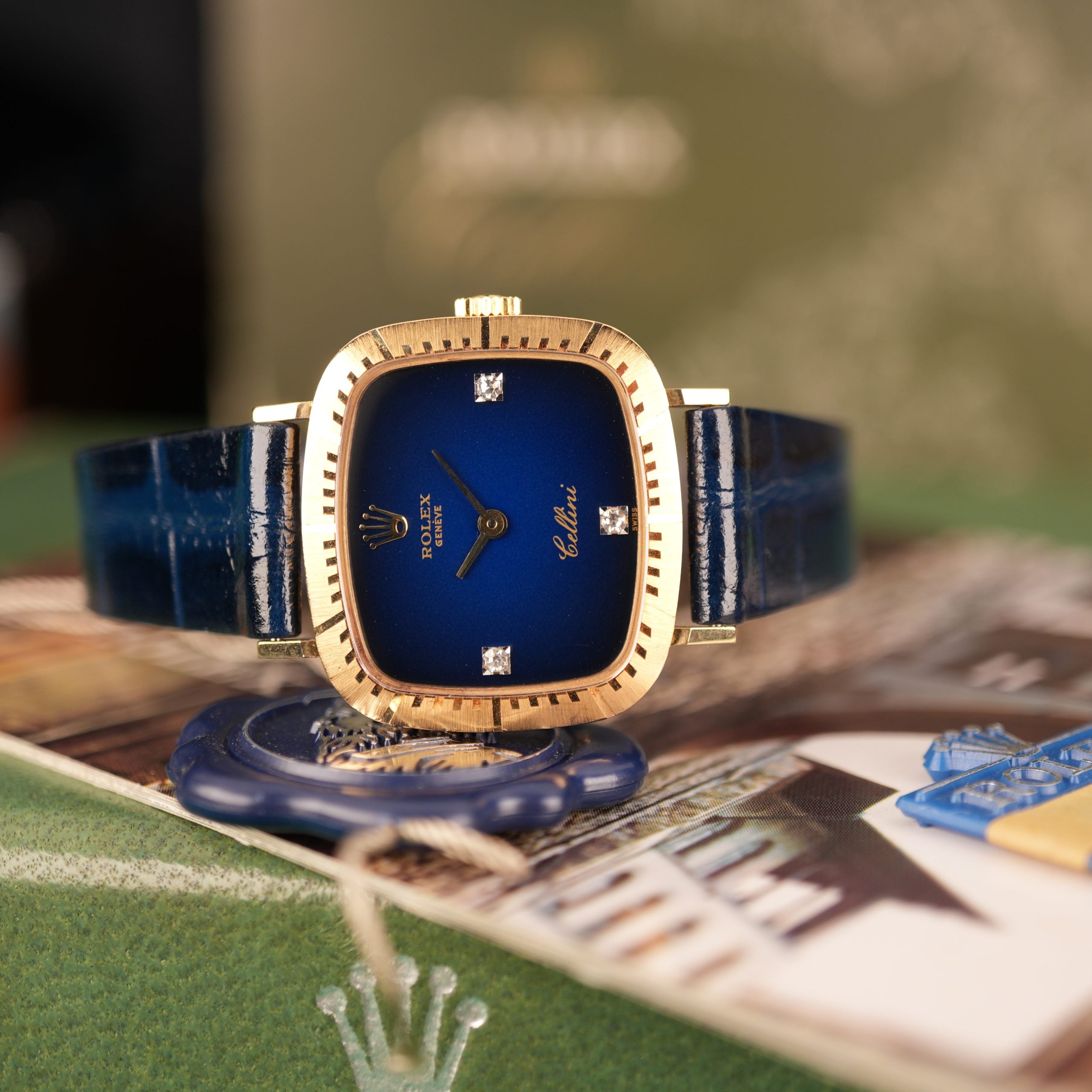 1976 NOS Rolex Cellini Ref 4082 18K Yellow Gold Rare Blue Vignette Diamond Dial New Old Stock