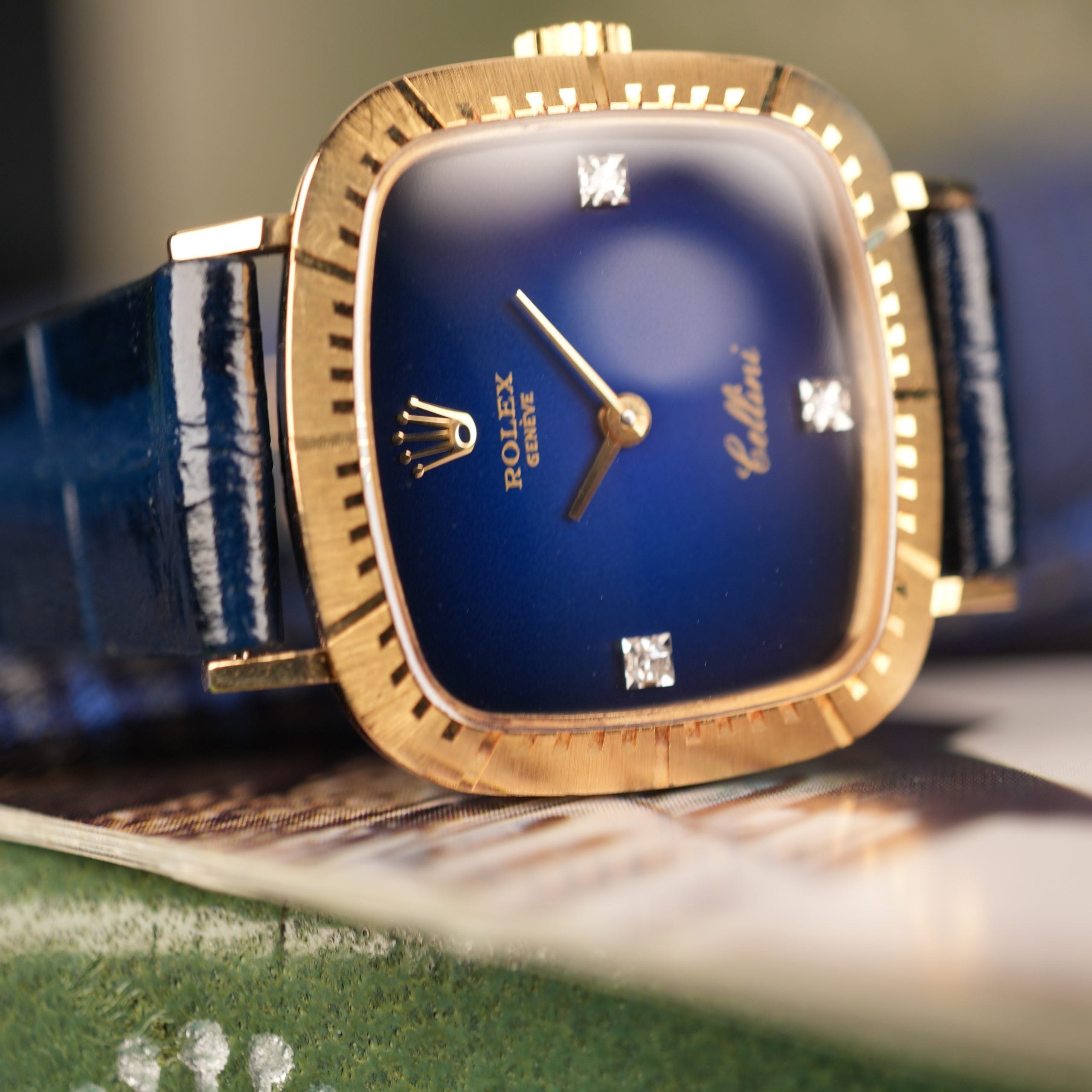 1976 NOS Rolex Cellini Ref 4082 18K Yellow Gold Rare Blue Vignette Diamond Dial New Old Stock