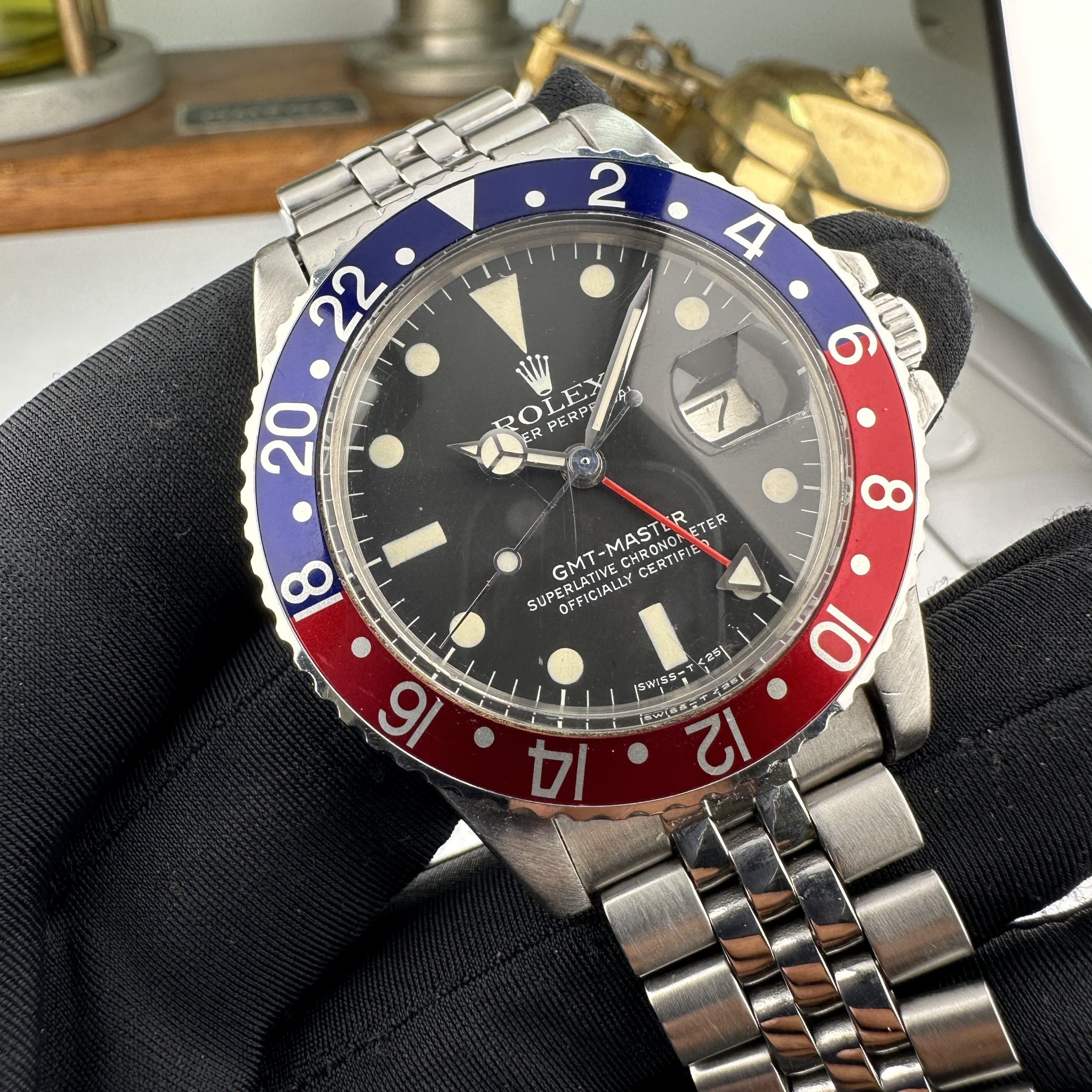 1977 Rolex GMT-Master 1675 Pepsi Original Dial Eggshell Patina