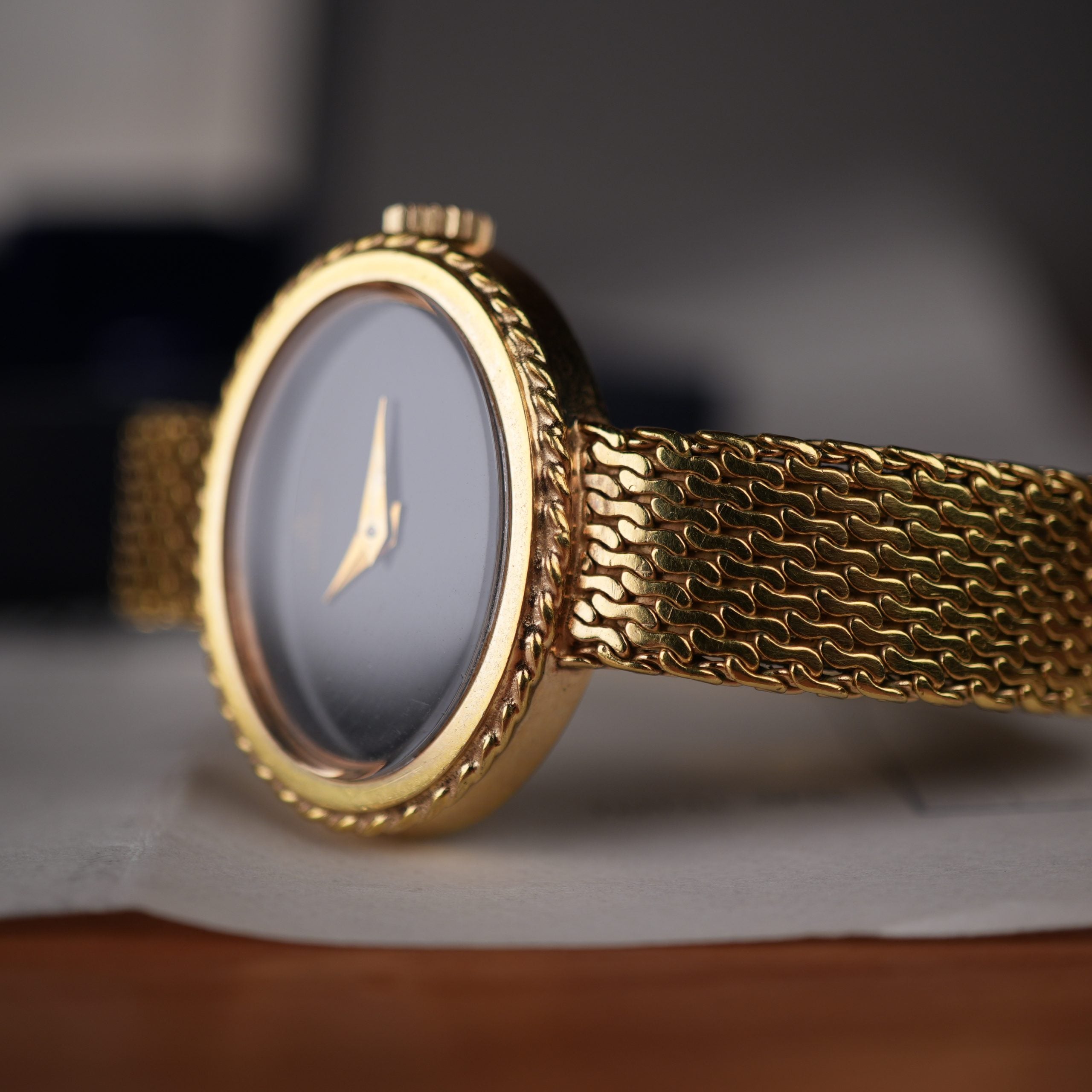 1978 Bucherer Ladies Onyx Gold Plated Watch Box and papers