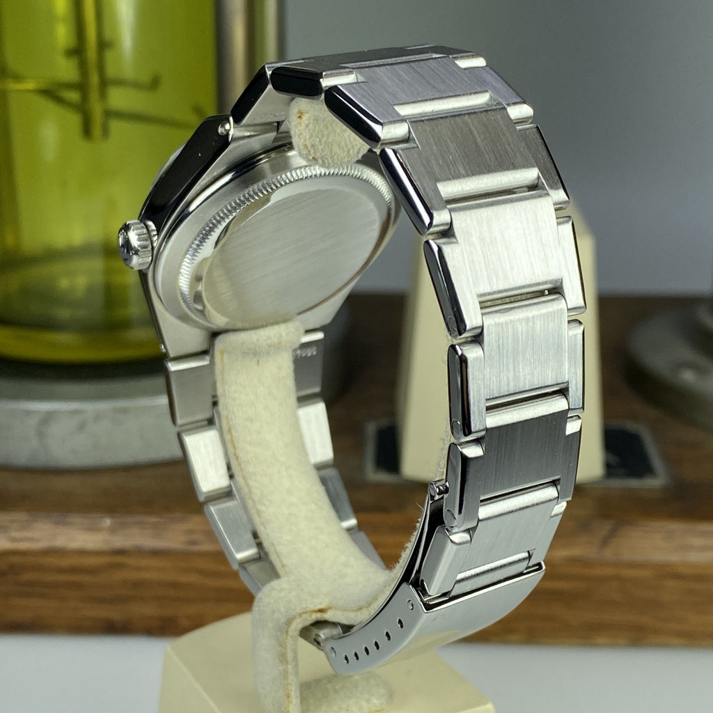 1978 Vintage Rolex Datejust 17000 Quartz Original Black Dial