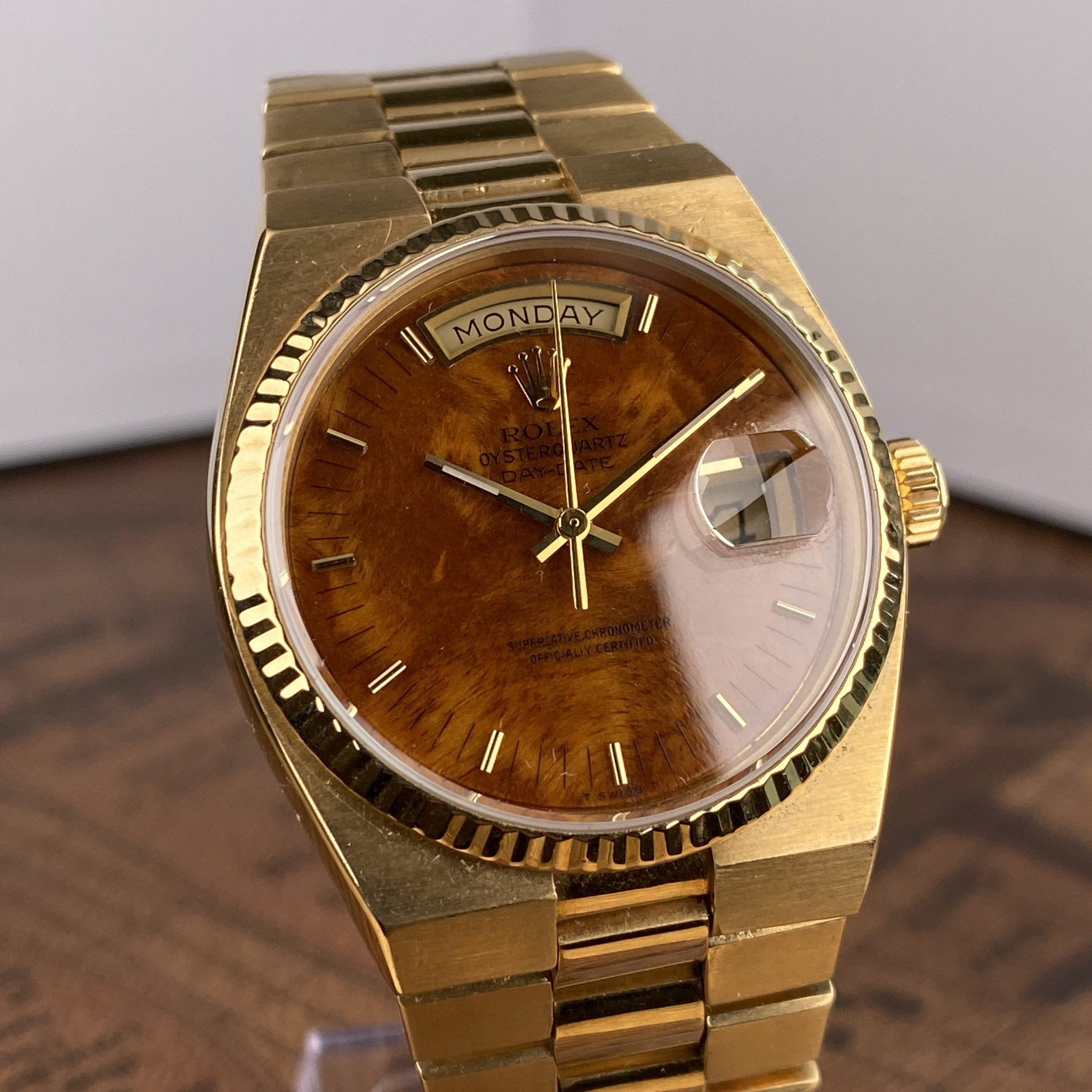 1980 Rolex Day-Date Oysterquartz 19018 Yellow Gold with Wood Dial