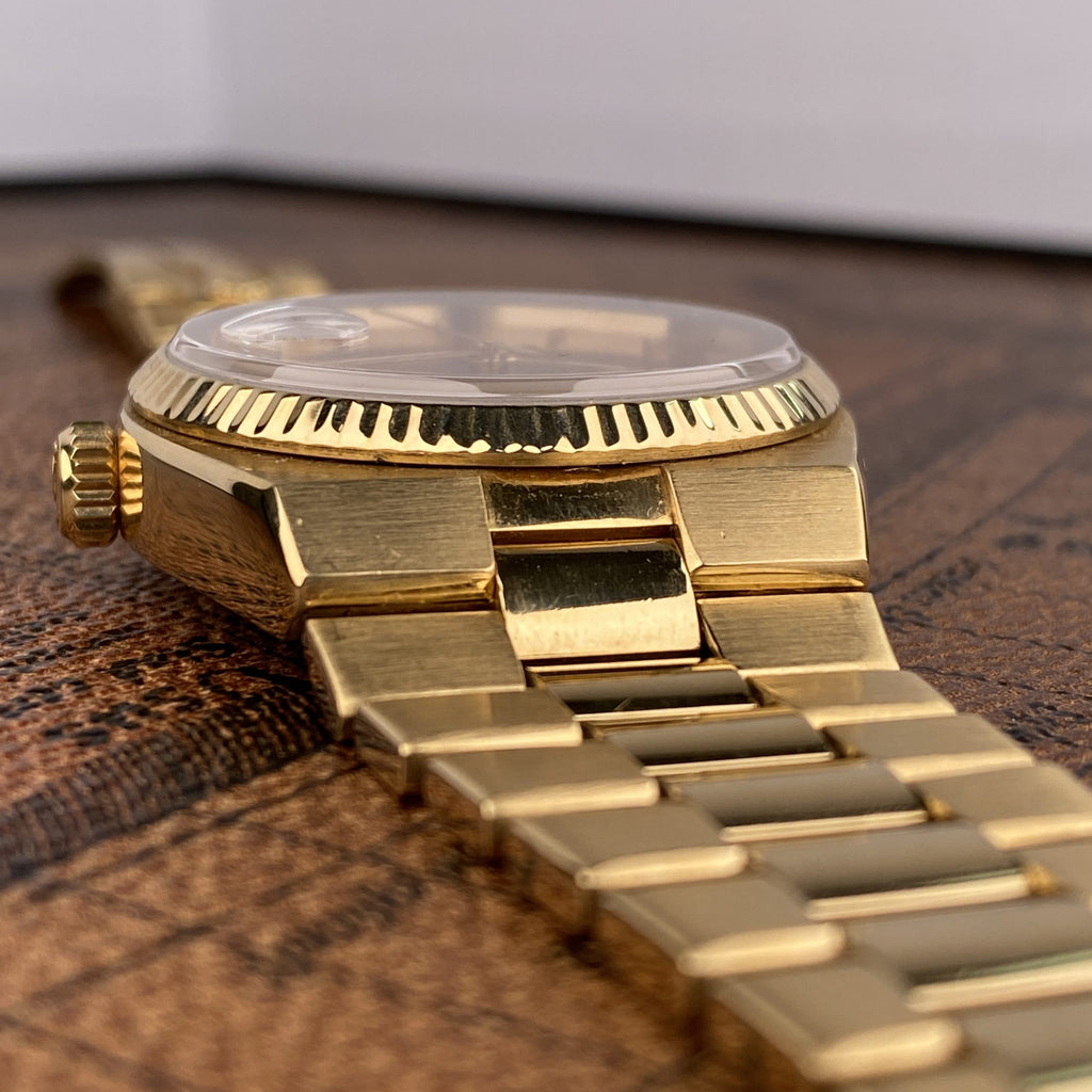 1980 Rolex Day-Date Oysterquartz 19018 Yellow Gold with Wood Dial