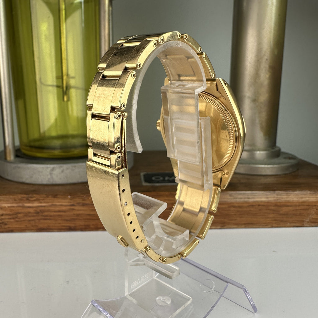 1980 Rolex Oyster Perpetual Date 1500 18k Solid Gold with Original Oyster Bracelet