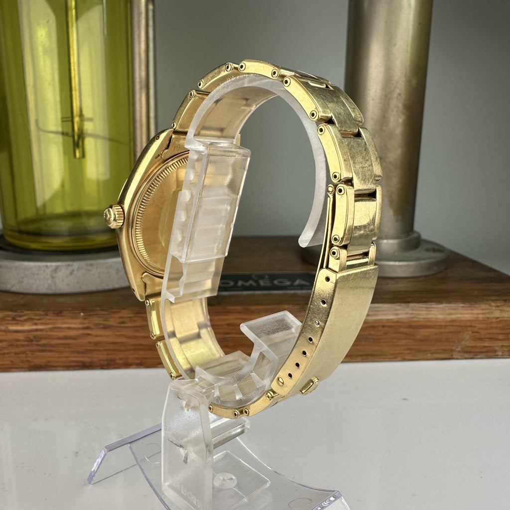 1980 Rolex Oyster Perpetual Date 1500 18k Solid Gold with Original Oyster Bracelet