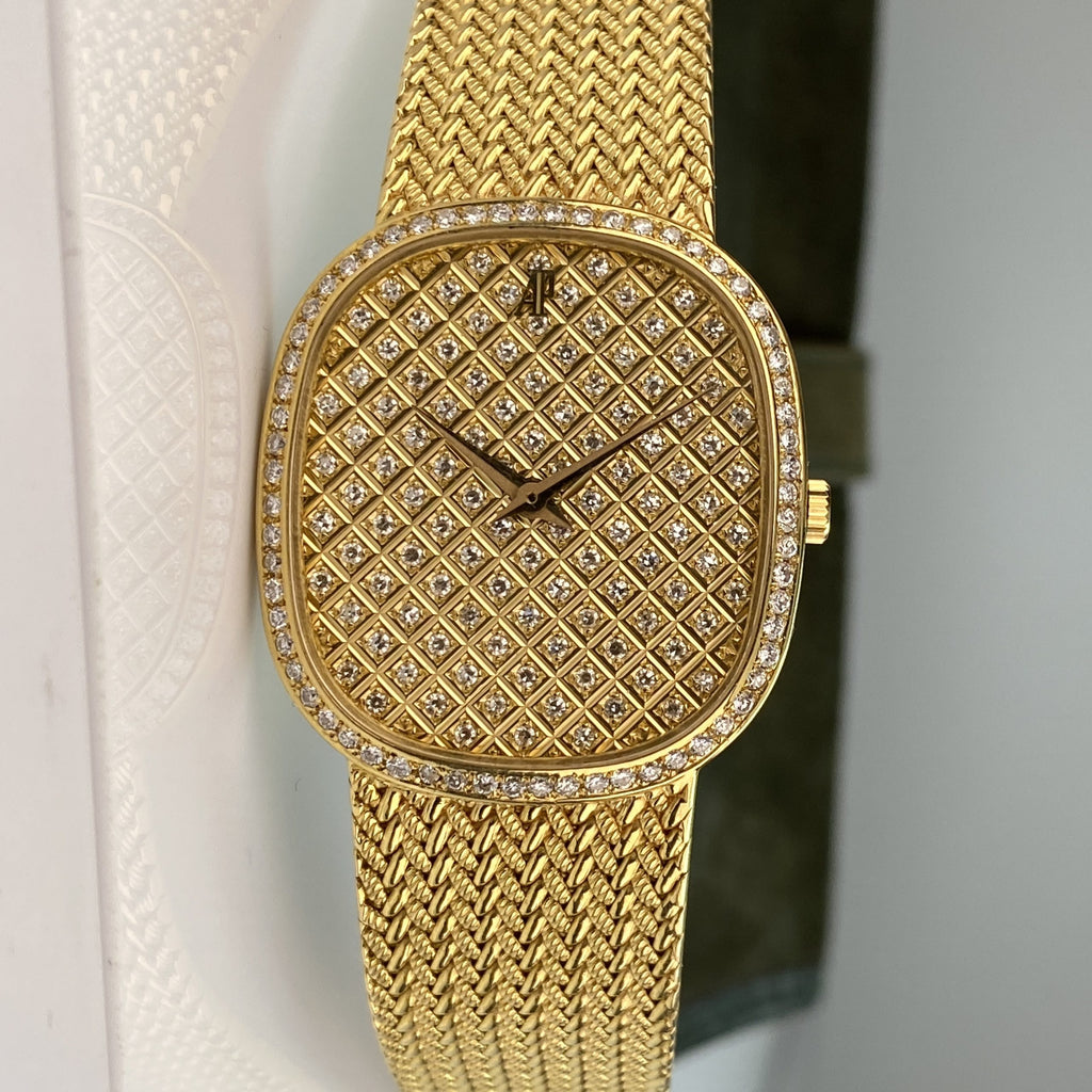 1980’s Unique Rare Audemars Piguet Men’s Classic Dress watch 18k Sold Gold with Factory Diamonds