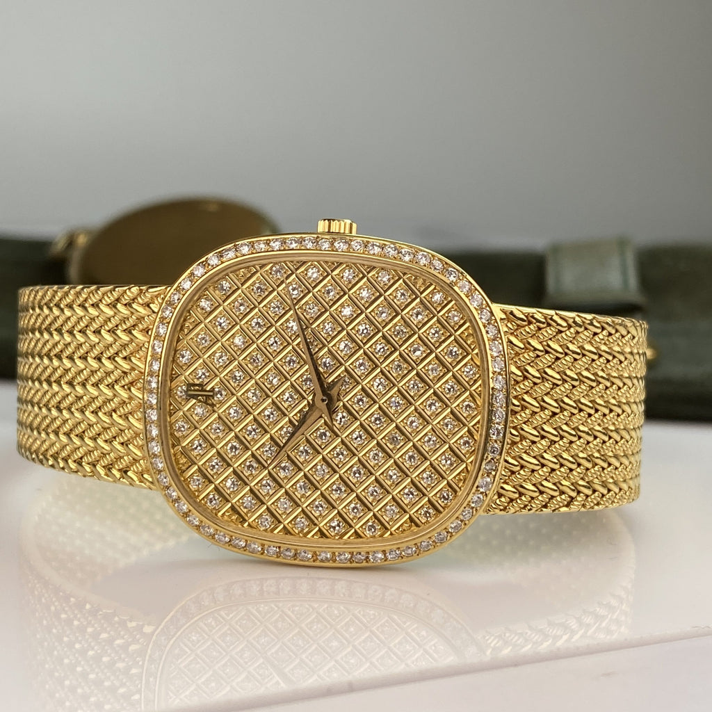 1980’s Unique Rare Audemars Piguet Men’s Classic Dress watch 18k Sold Gold with Factory Diamonds