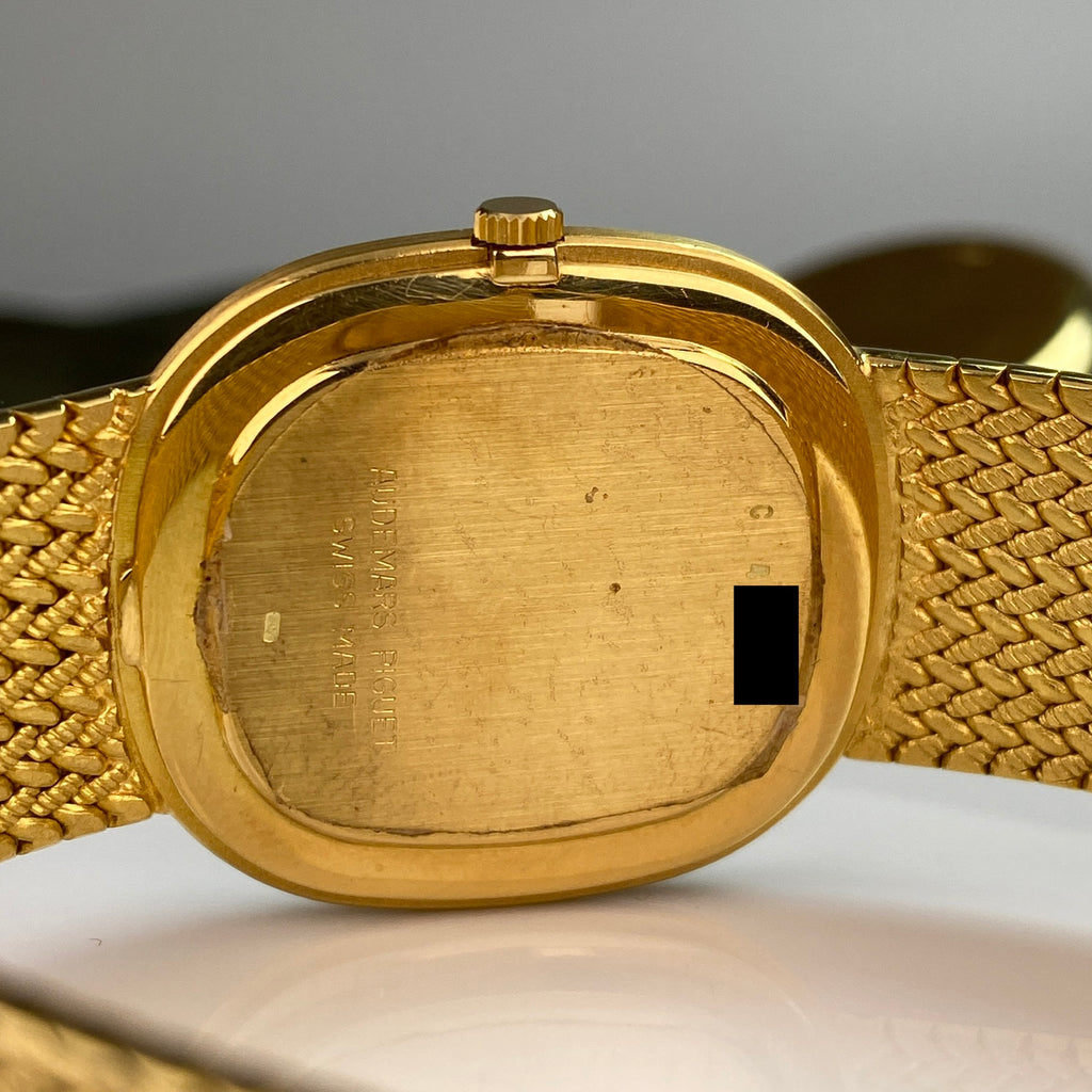1980’s Unique Rare Audemars Piguet Men’s Classic Dress watch 18k Sold Gold with Factory Diamonds