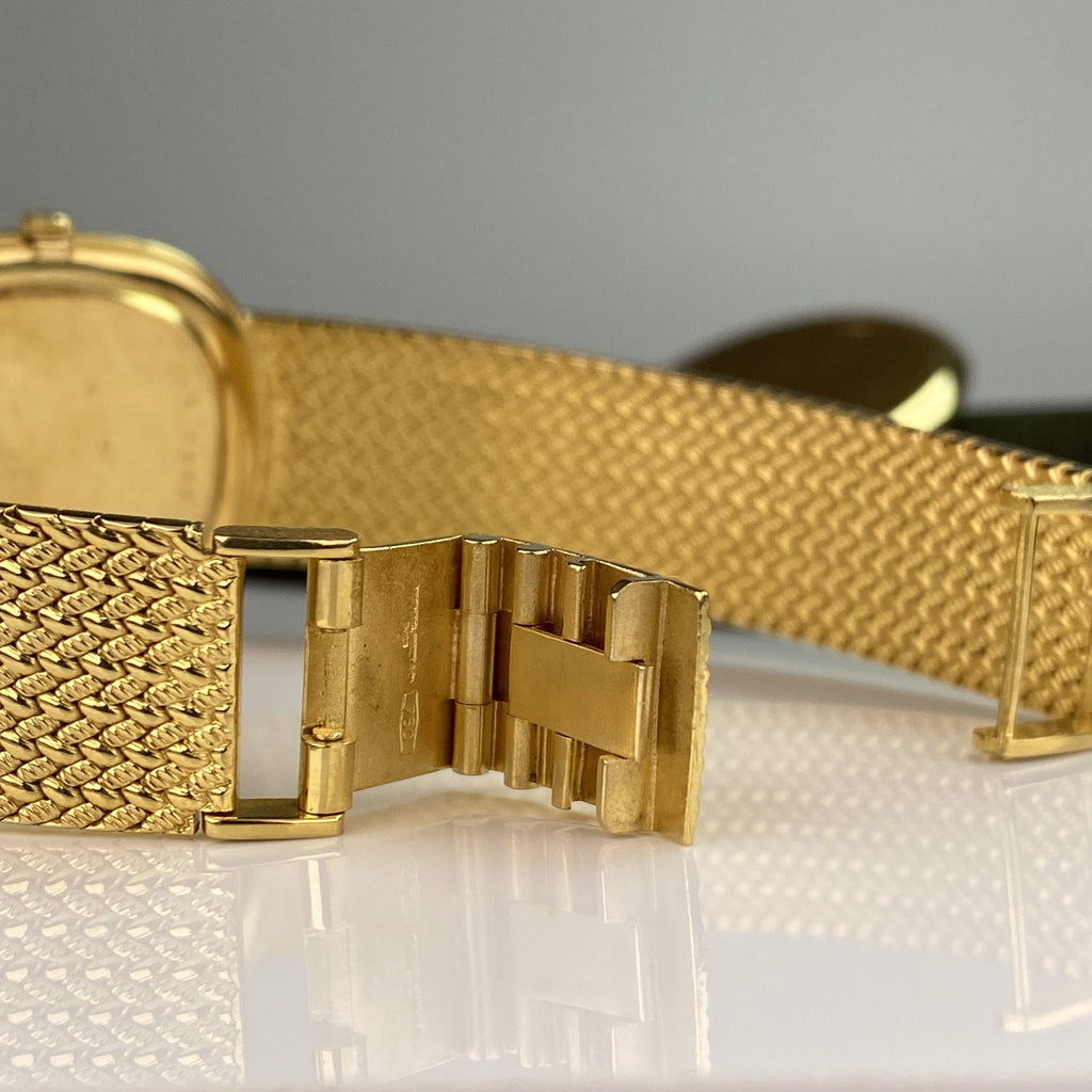 1980’s Unique Rare Audemars Piguet Men’s Classic Dress watch 18k Sold Gold with Factory Diamonds