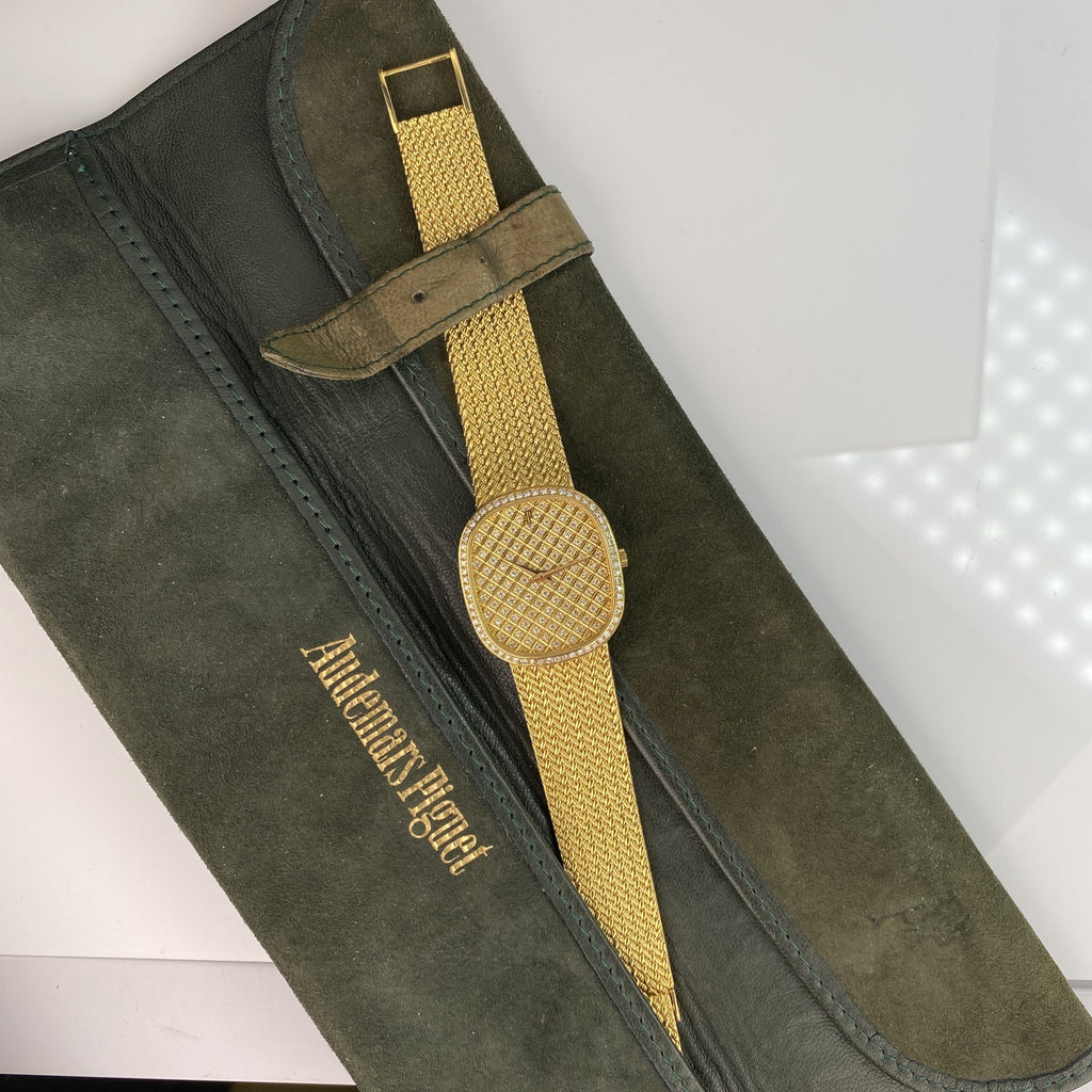 1980’s Unique Rare Audemars Piguet Men’s Classic Dress watch 18k Sold Gold with Factory Diamonds