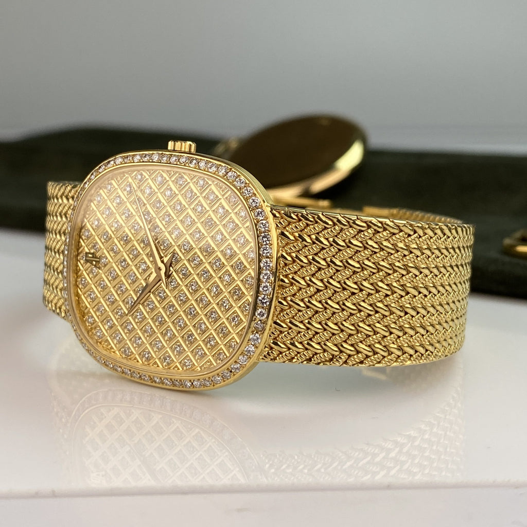1980’s Unique Rare Audemars Piguet Men’s Classic Dress watch 18k Sold Gold with Factory Diamonds
