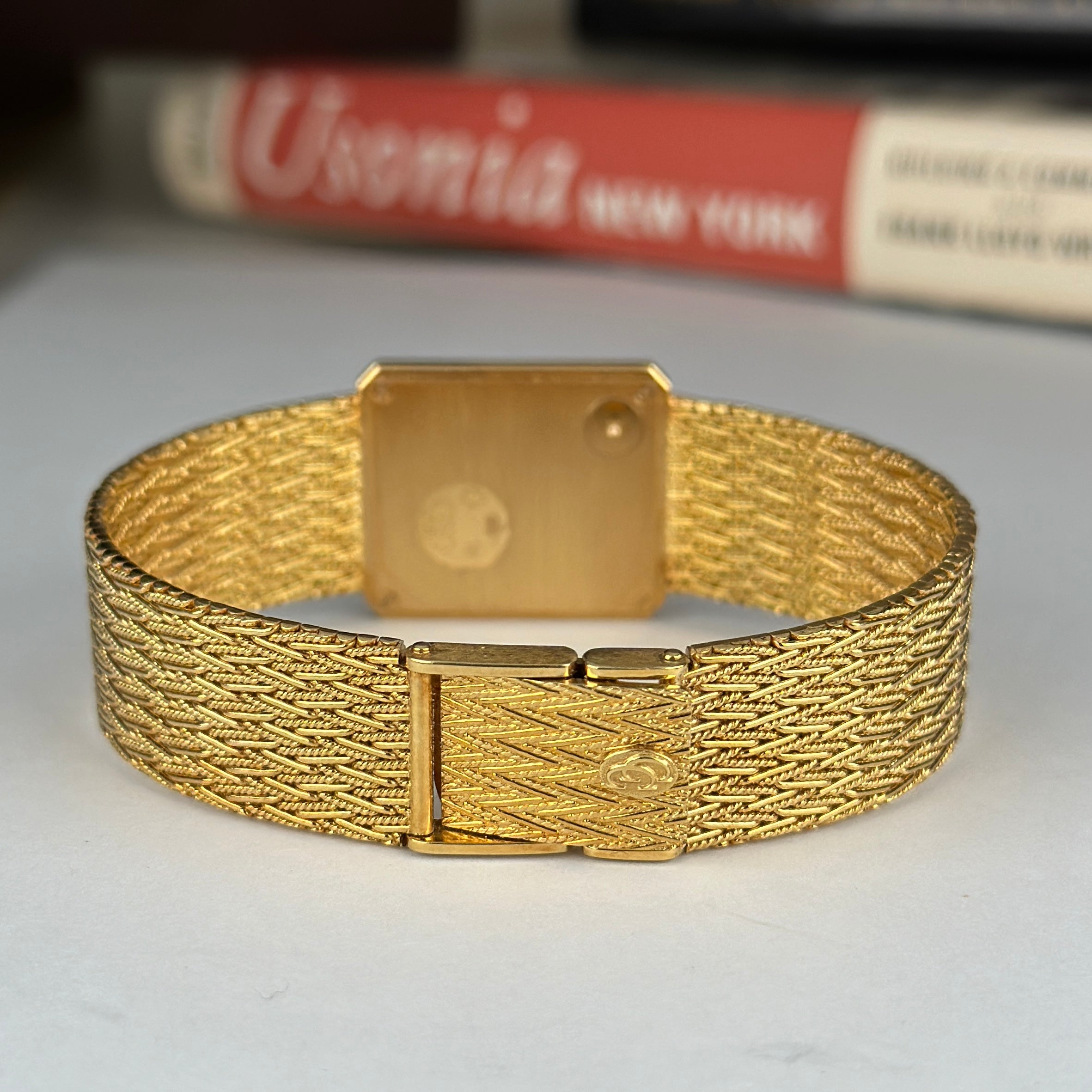 1981 Concord Collection Delirium La Scala 18k Solid Gold Factory Pave Diamond with Box and papers