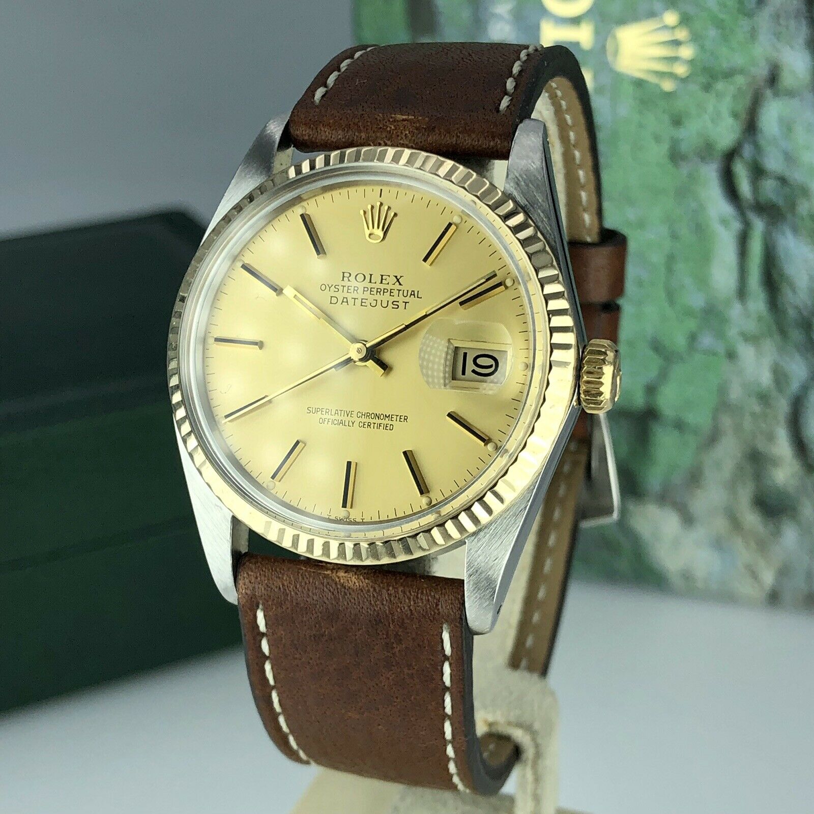 1982 Vintage Rolex 16013 Datejust 2 tone gold & Steel Original Dial w Rolex Box