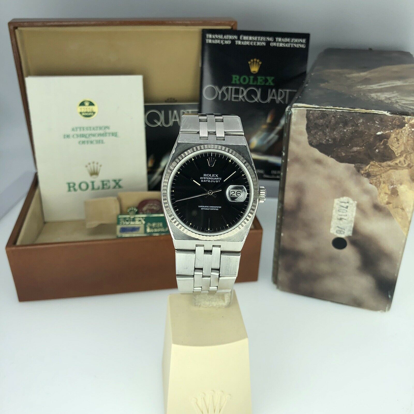 1987 Vintage Rolex DateJust Oyster quartz 17014 Black Unpolished box & Papers