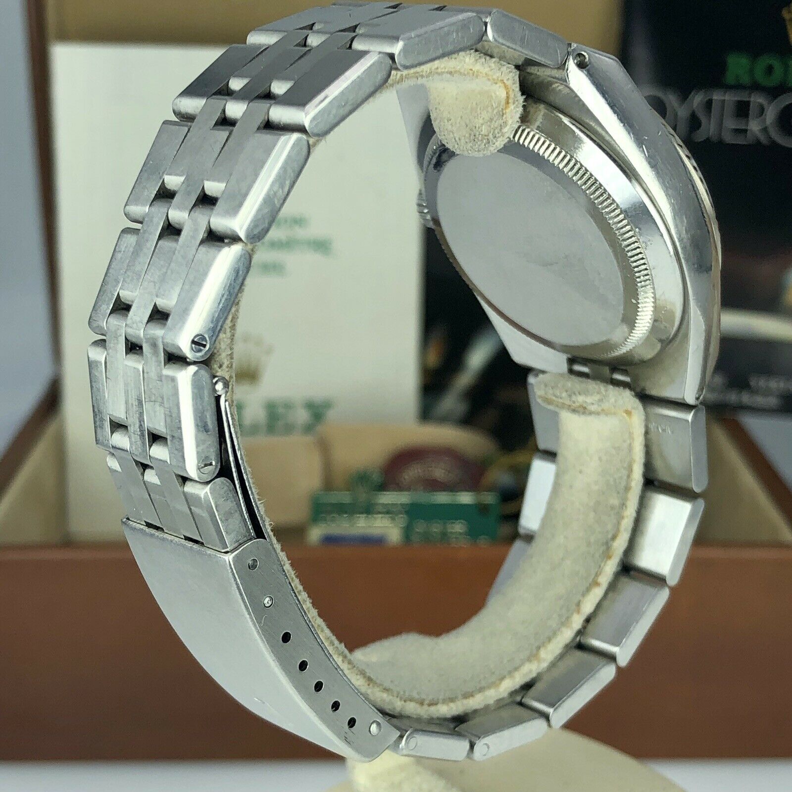 1987 Vintage Rolex DateJust Oyster quartz 17014 Black Unpolished box & Papers