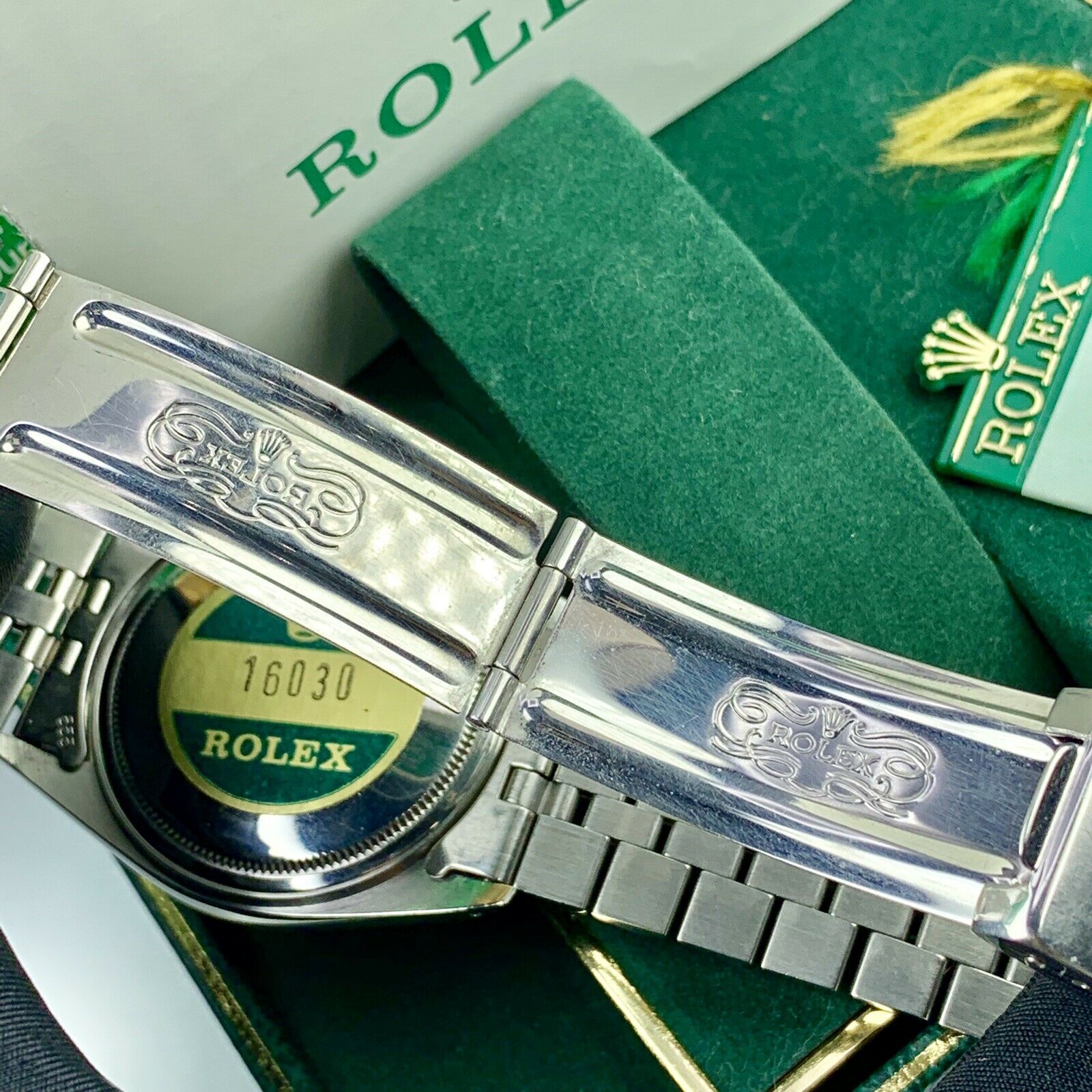 1987 Vintage Rolex Datejust 16030 Silver Dial Unpolished Box & Papers Full Set