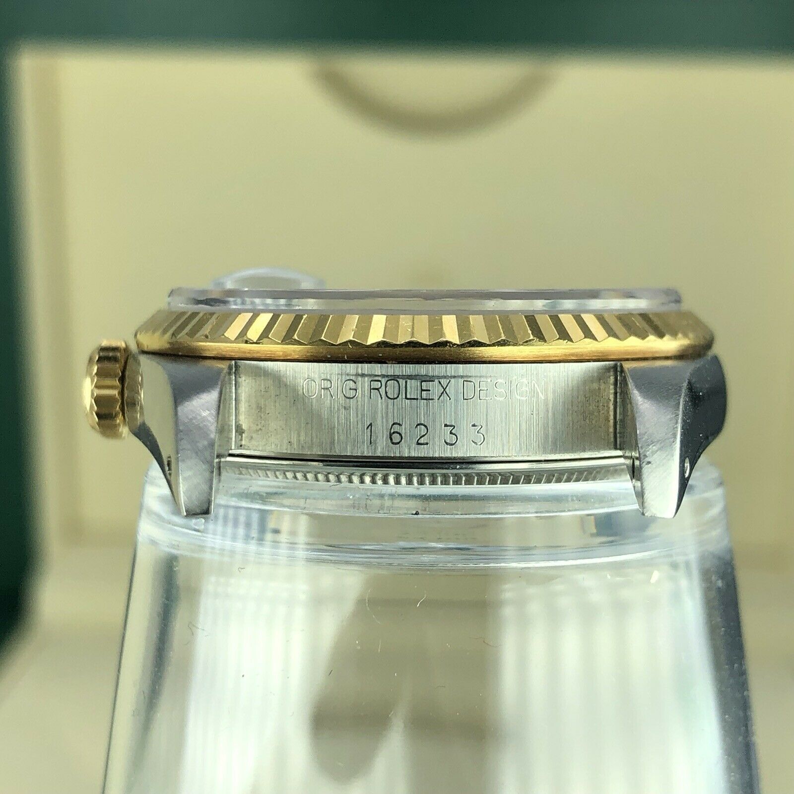 1988 Rolex Datejust 16233 Factory Roman Dial 36mm Mint Condition With Box