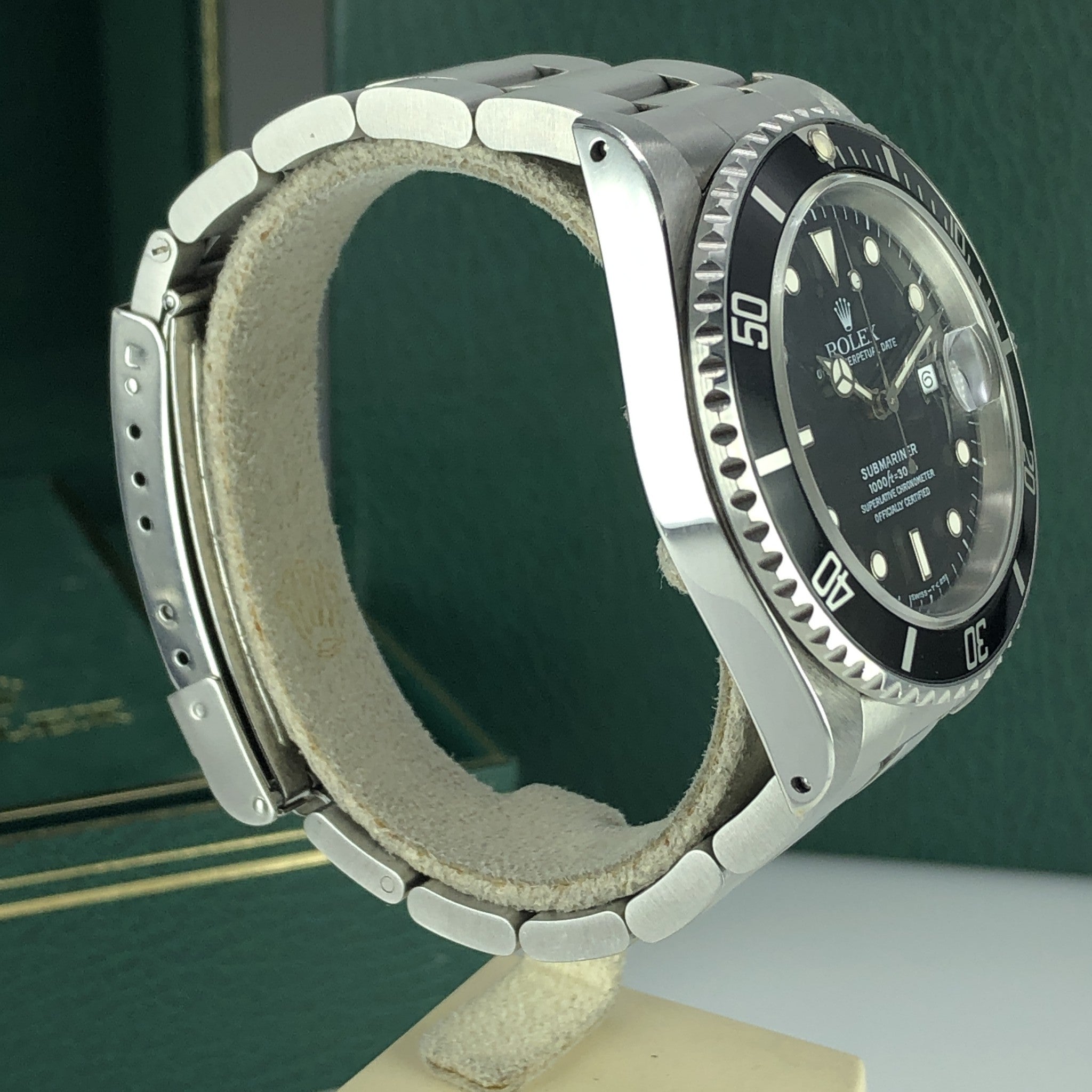 1989 Vintage Rolex 16610 Submariner Date Unpolished with Box