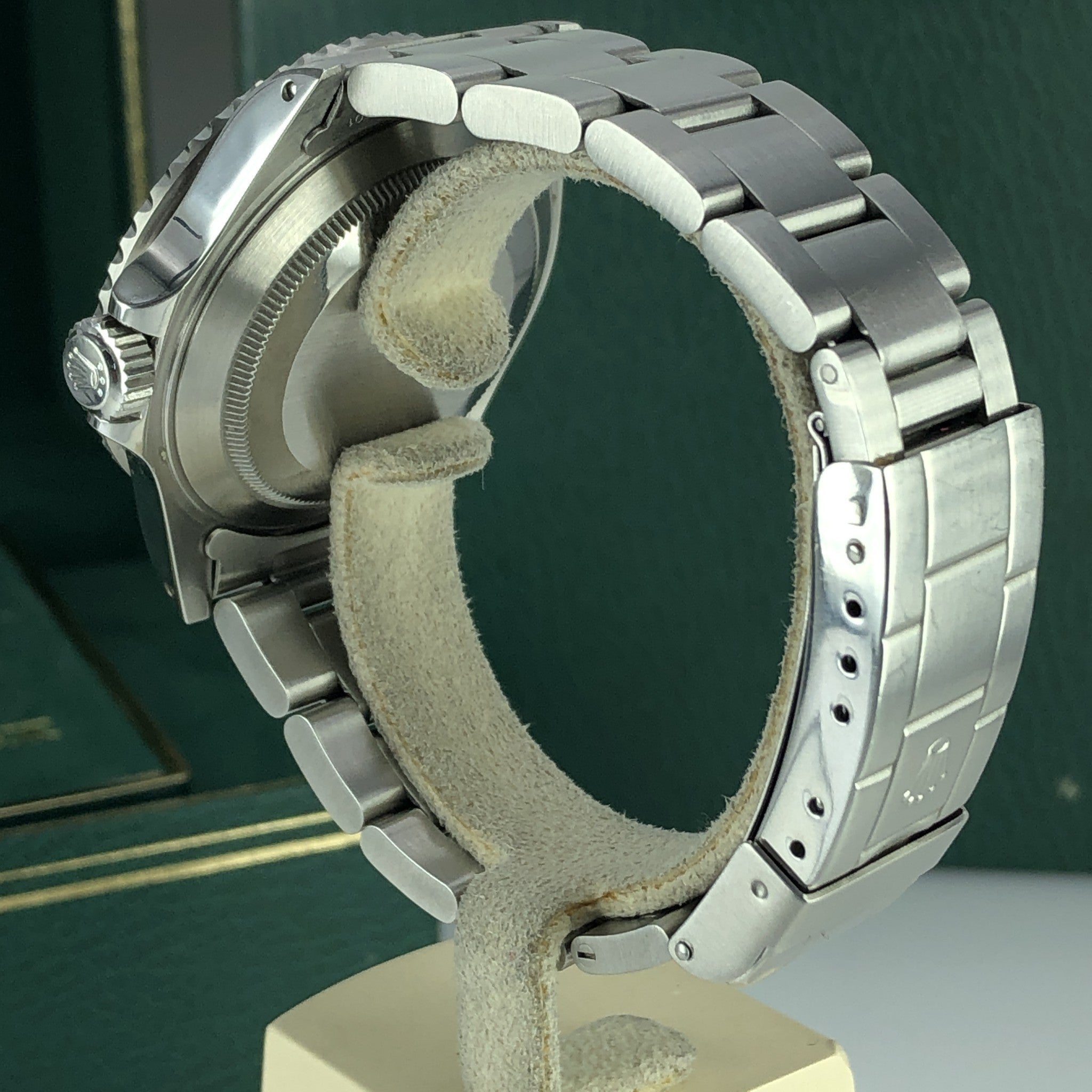 1989 Vintage Rolex 16610 Submariner Date Unpolished with Box