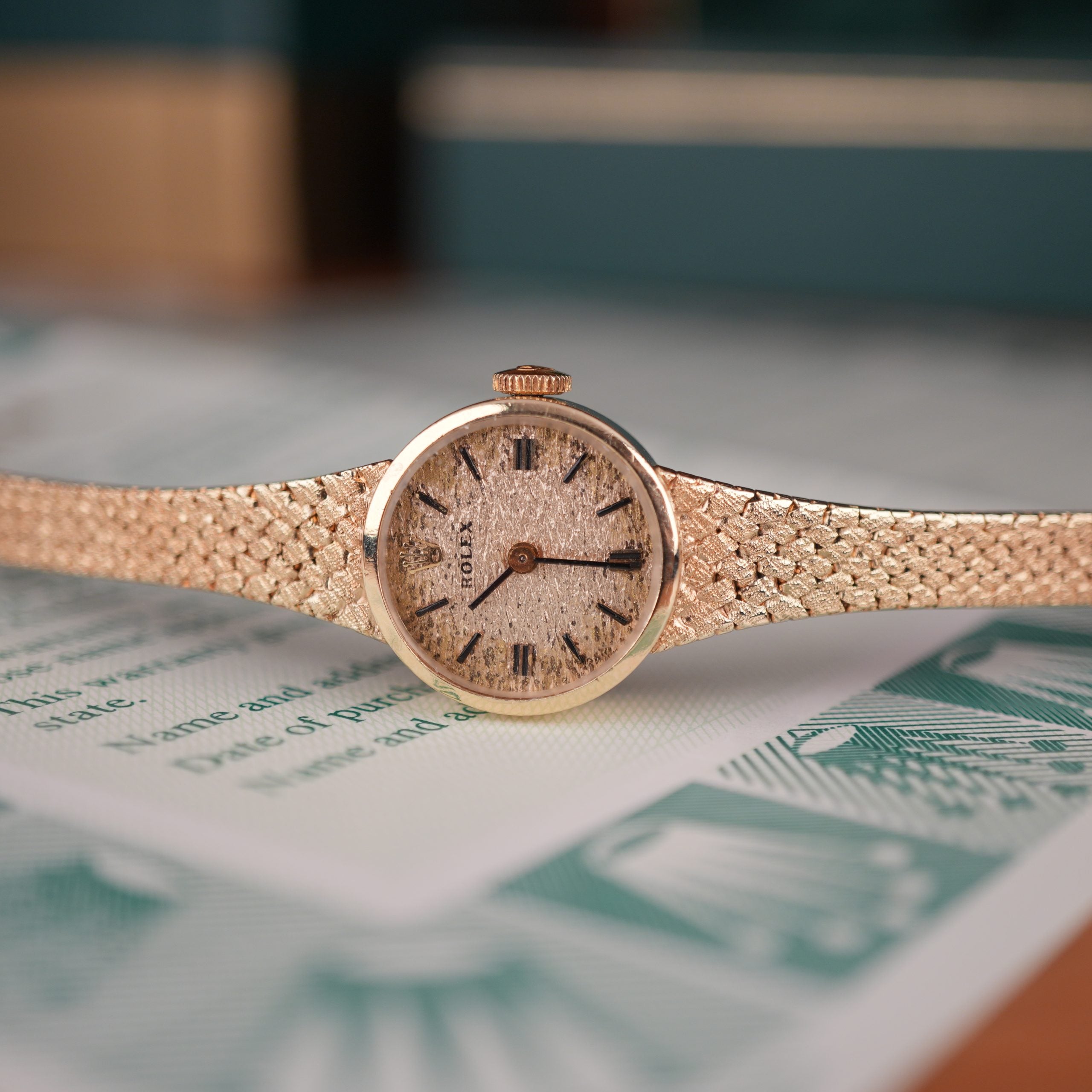 1990 Rolex 8269 Ladies 14K Solid Gold Full Set Box and Papers