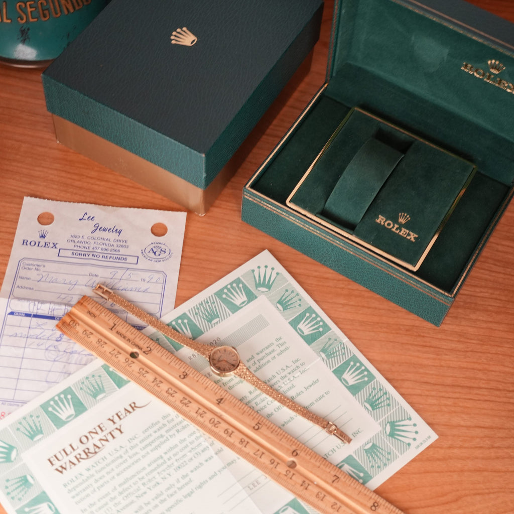 1990 Rolex 8269 Ladies 14K Solid Gold Full Set Box and Papers