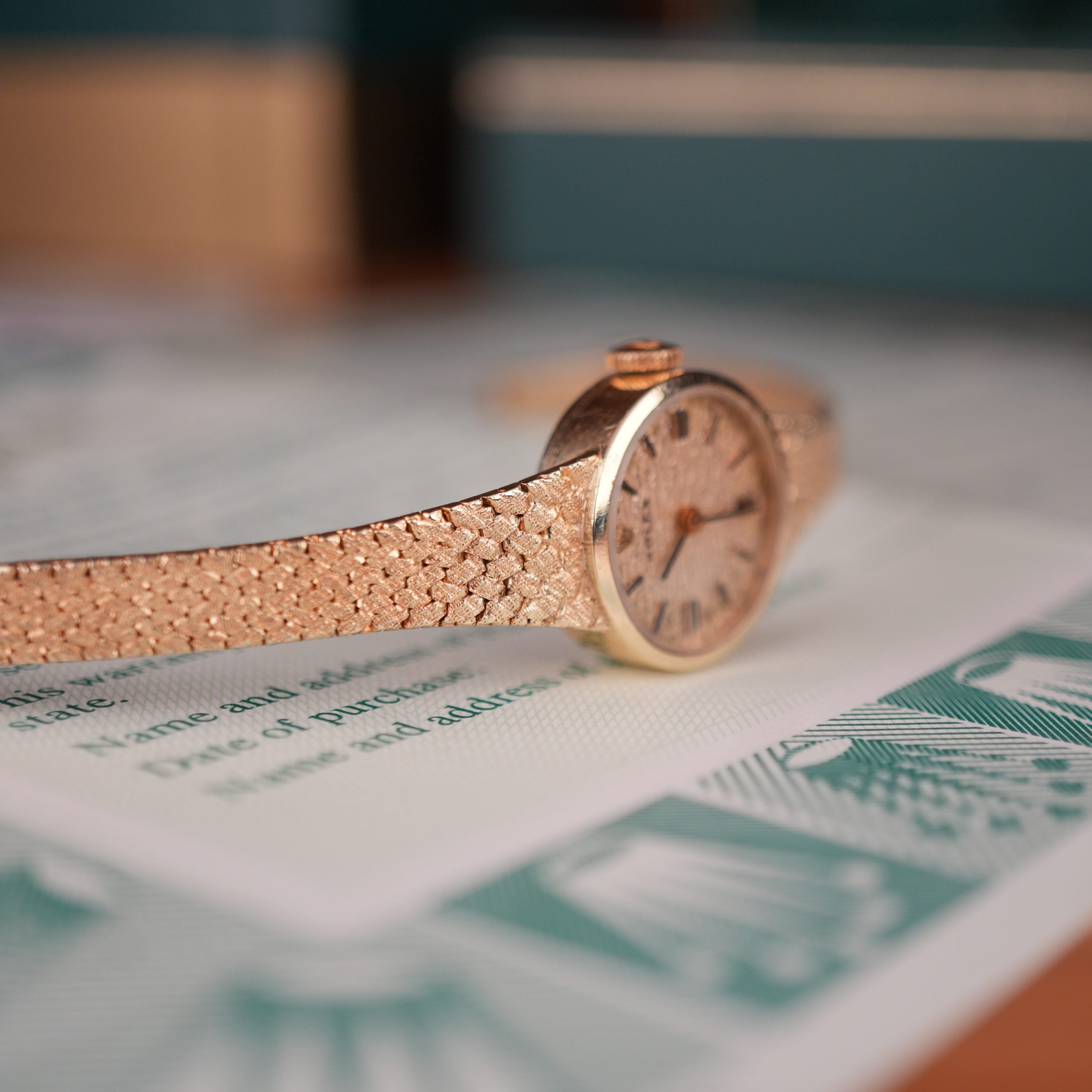 1990 Rolex 8269 Ladies 14K Solid Gold Full Set Box and Papers
