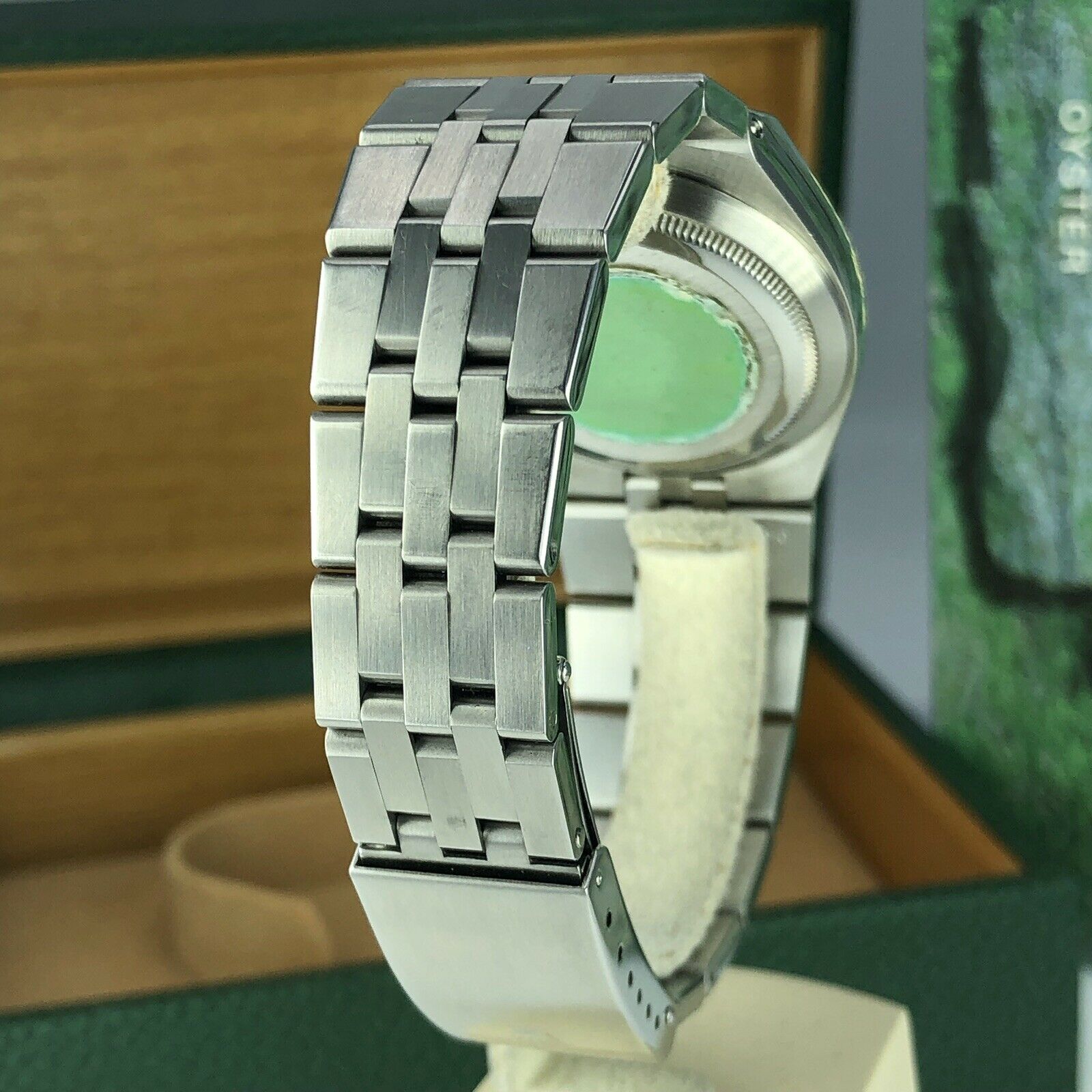 1991 Vintage Rolex DateJust Oyster quartz 17014 Roman Dial Unpolished With box