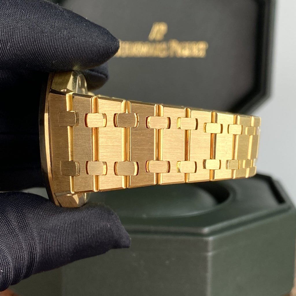 1993 Audemars Piguet Royal Oak 25594BA Day-Date Moonphase Yellow Gold Rare White Porcelain Roman Dial Complete Set