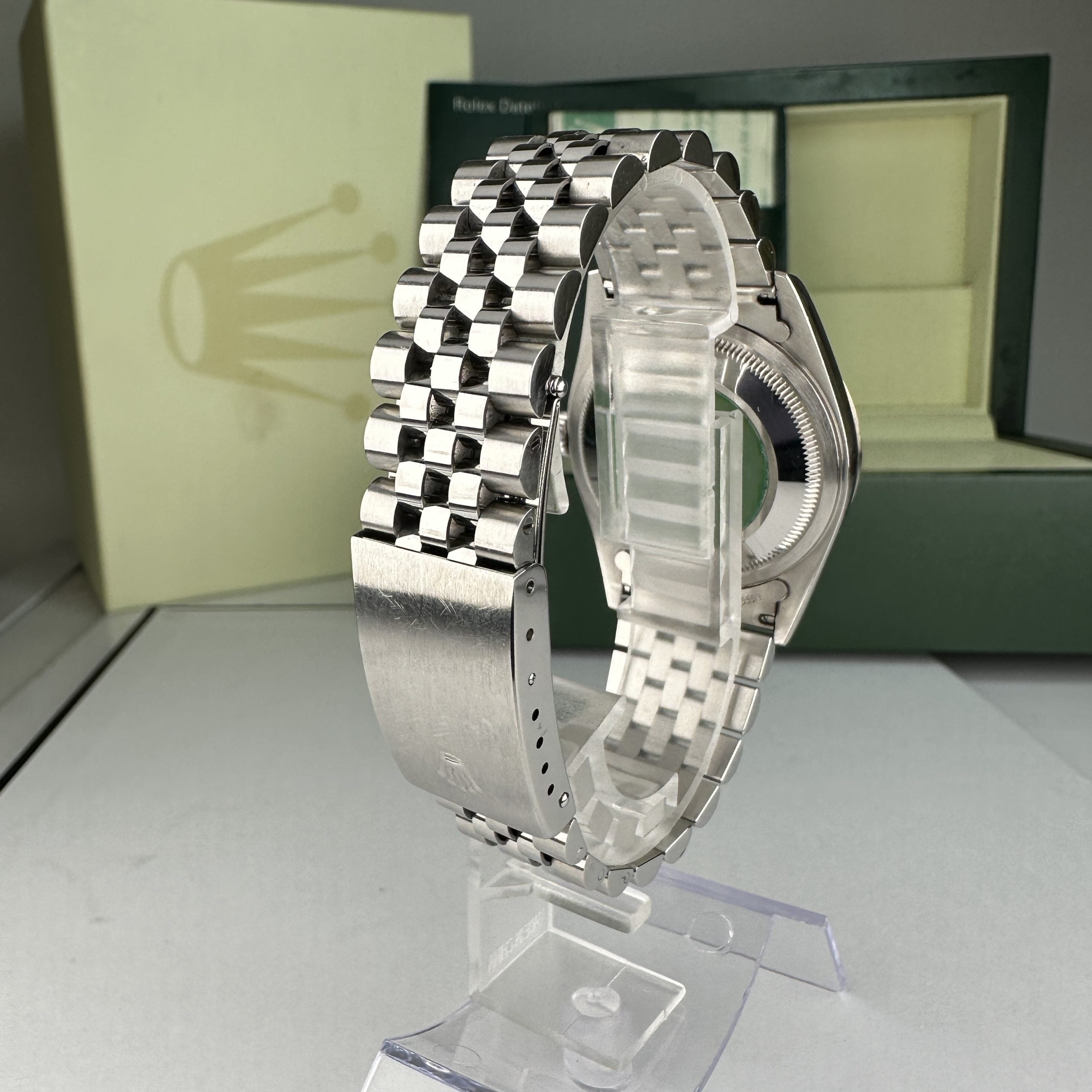 1995 Rolex Datejust 16234 Steel & Gold Jubilee Unpolished Factory Blue Diamond Dial box & papers