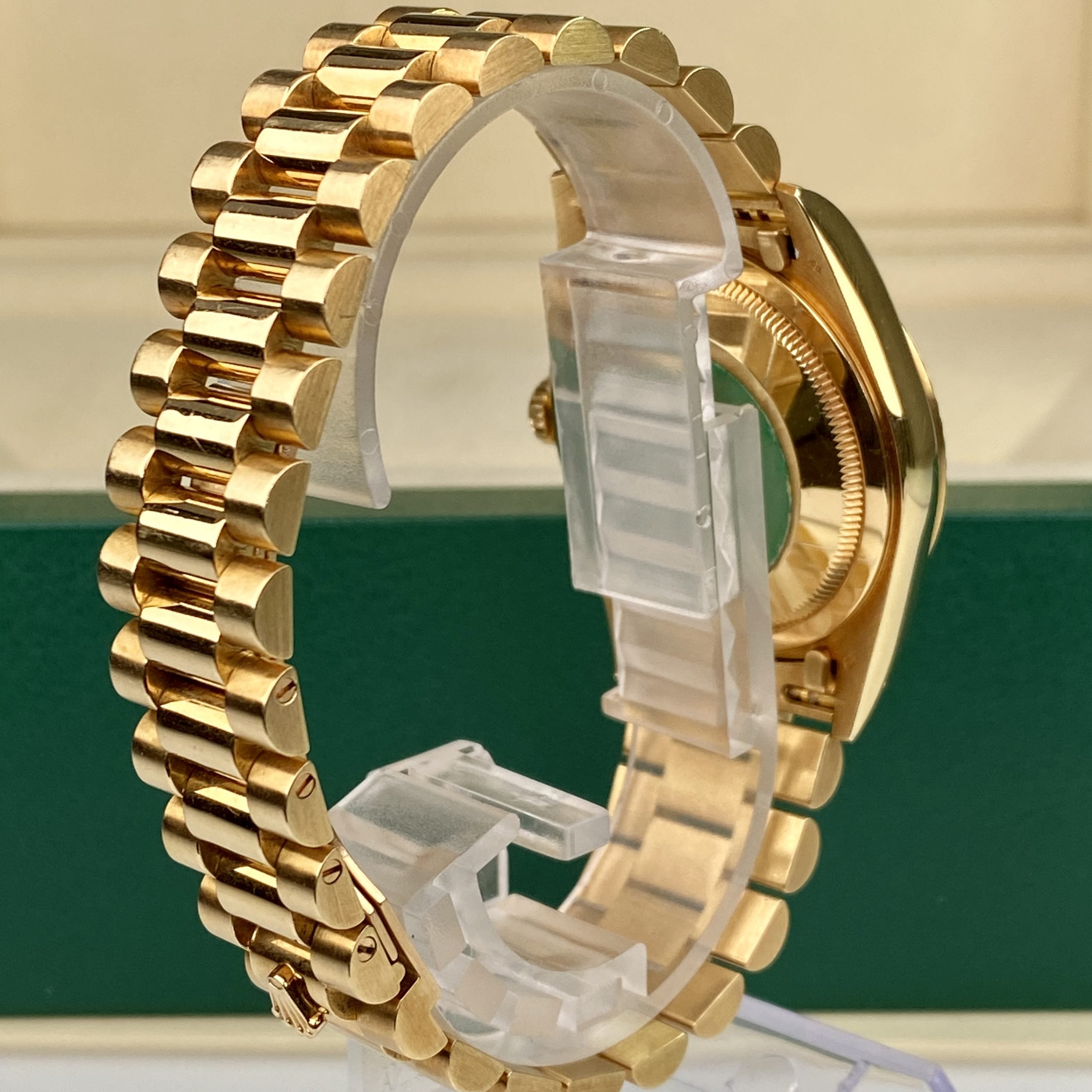 1996 Rolex Day-Date 18338 President Unpolished Yellow Gold with Factory MOP Diamonds Dial & Factory Diamonds Lugs