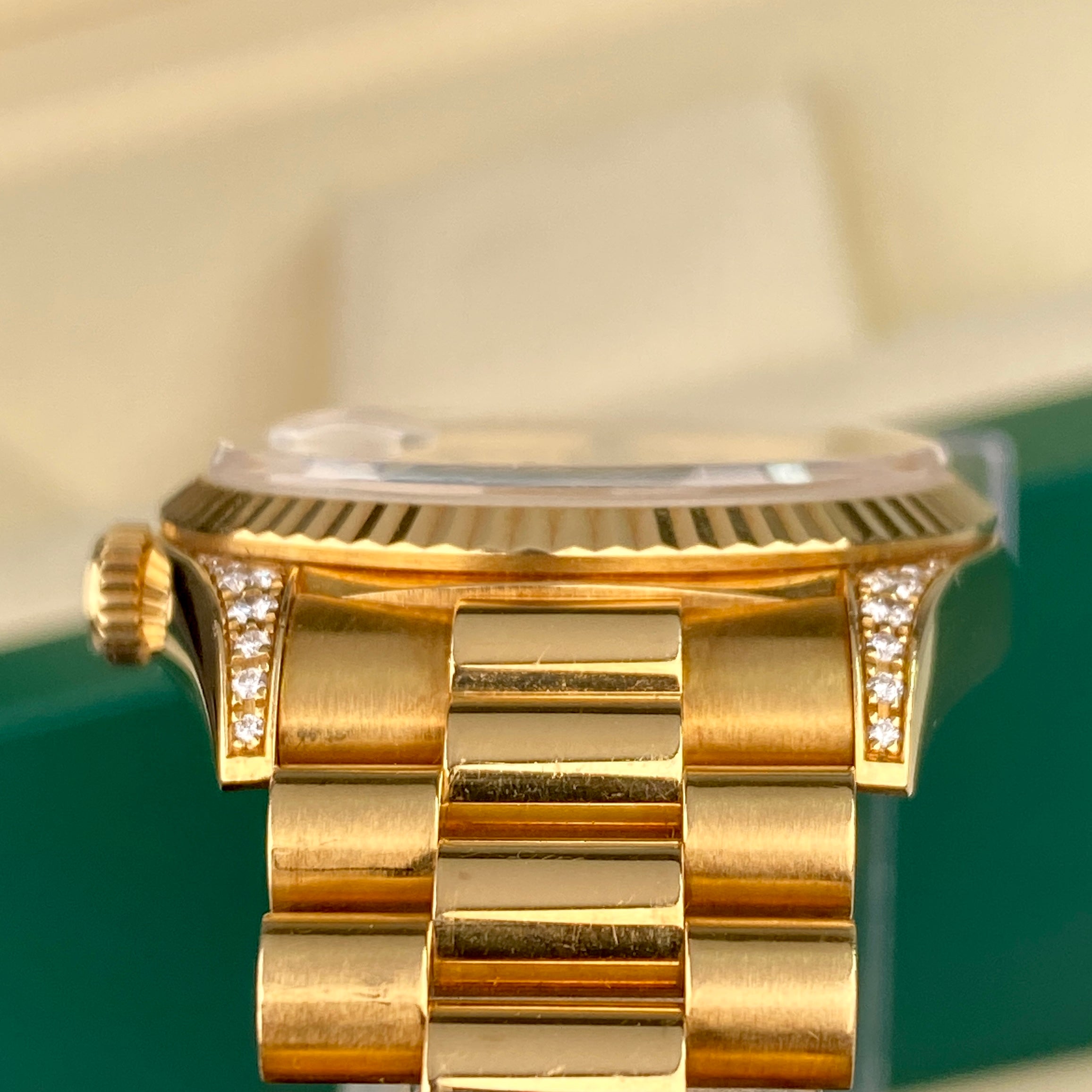 1996 Rolex Day-Date 18338 President Unpolished Yellow Gold with Factory MOP Diamonds Dial & Factory Diamonds Lugs
